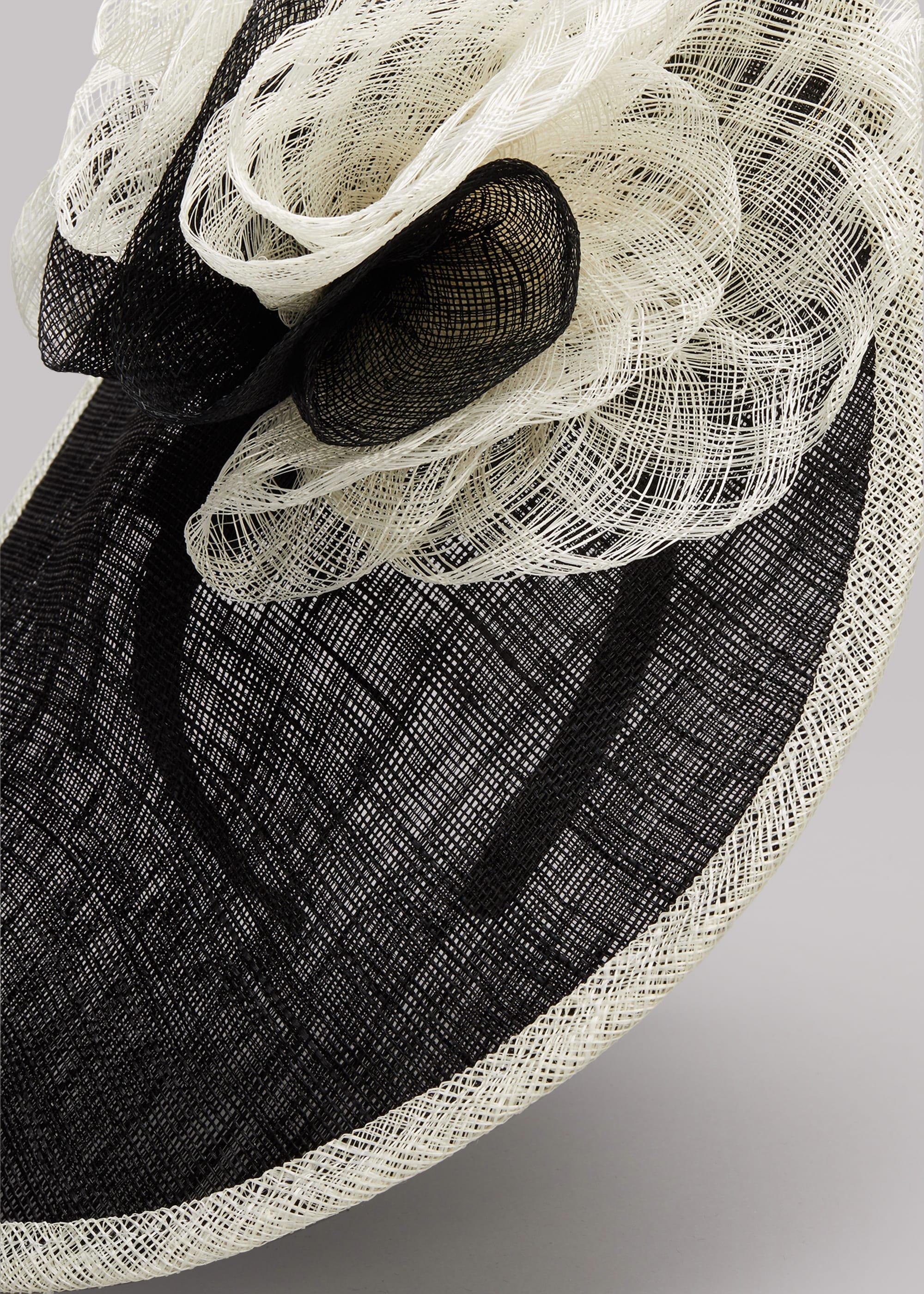 Lesi Underbrim Disc Fascinator