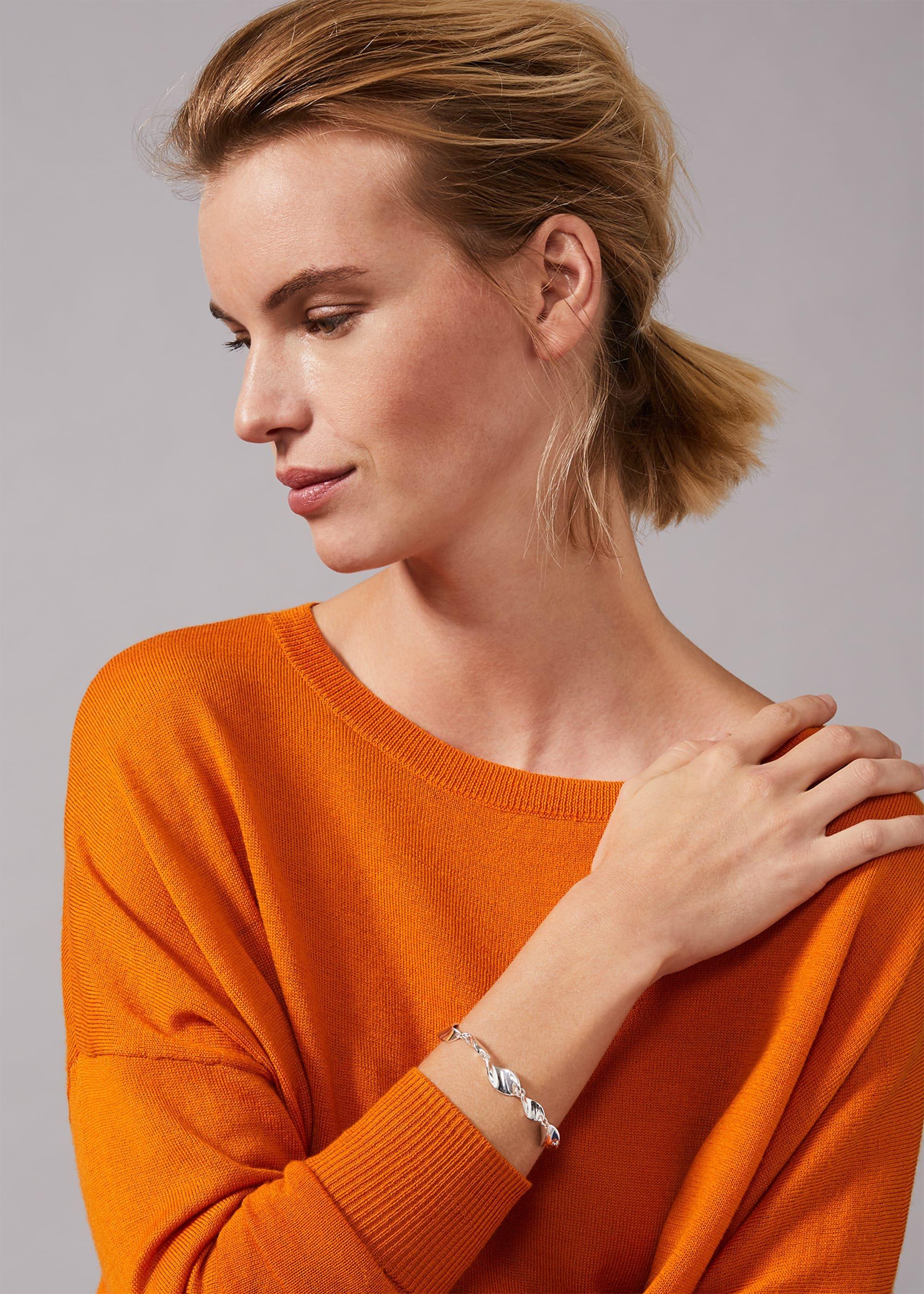 Cam Twisted Leaf Bracelet