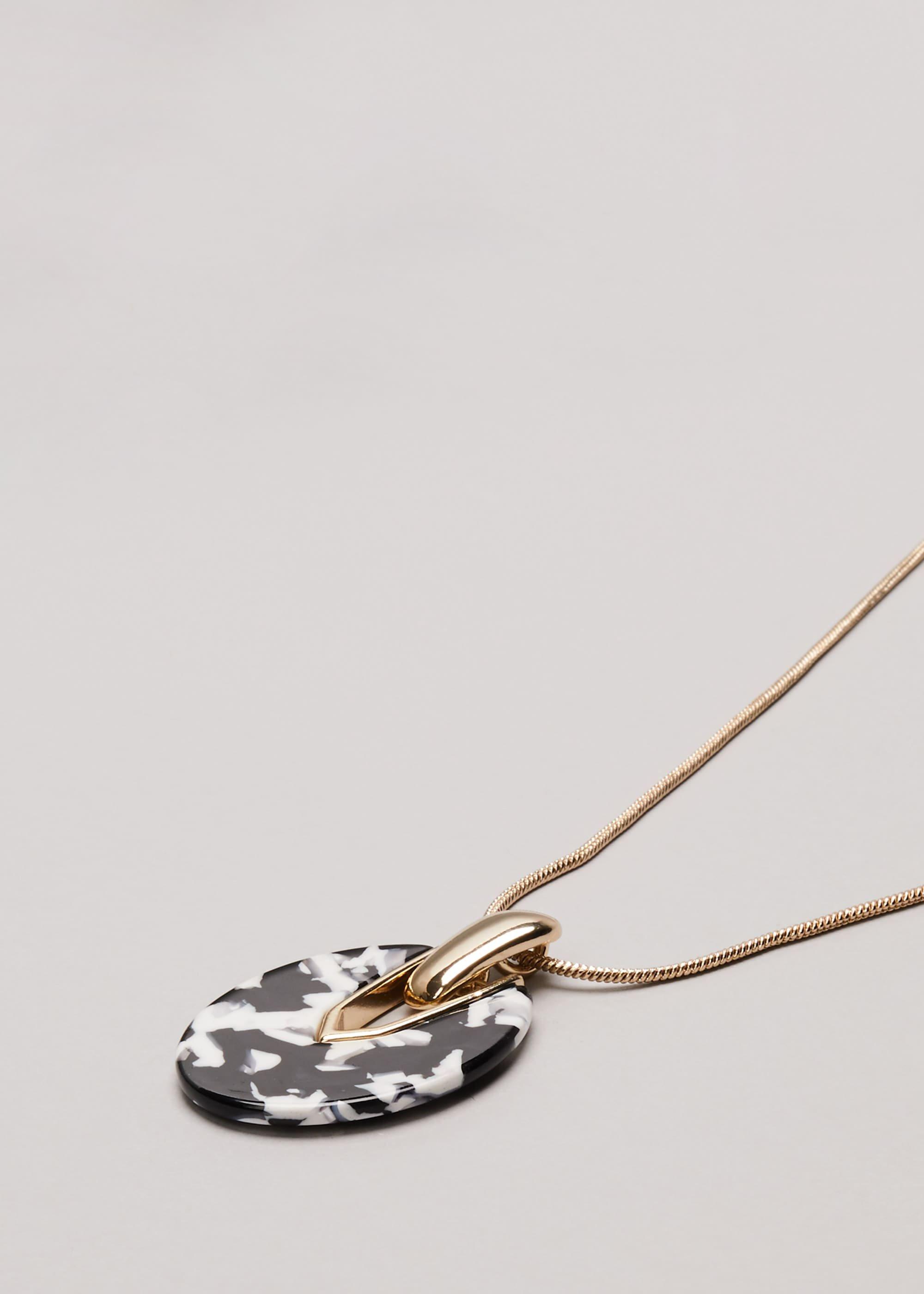 Mona Monochrome Oval Pendant