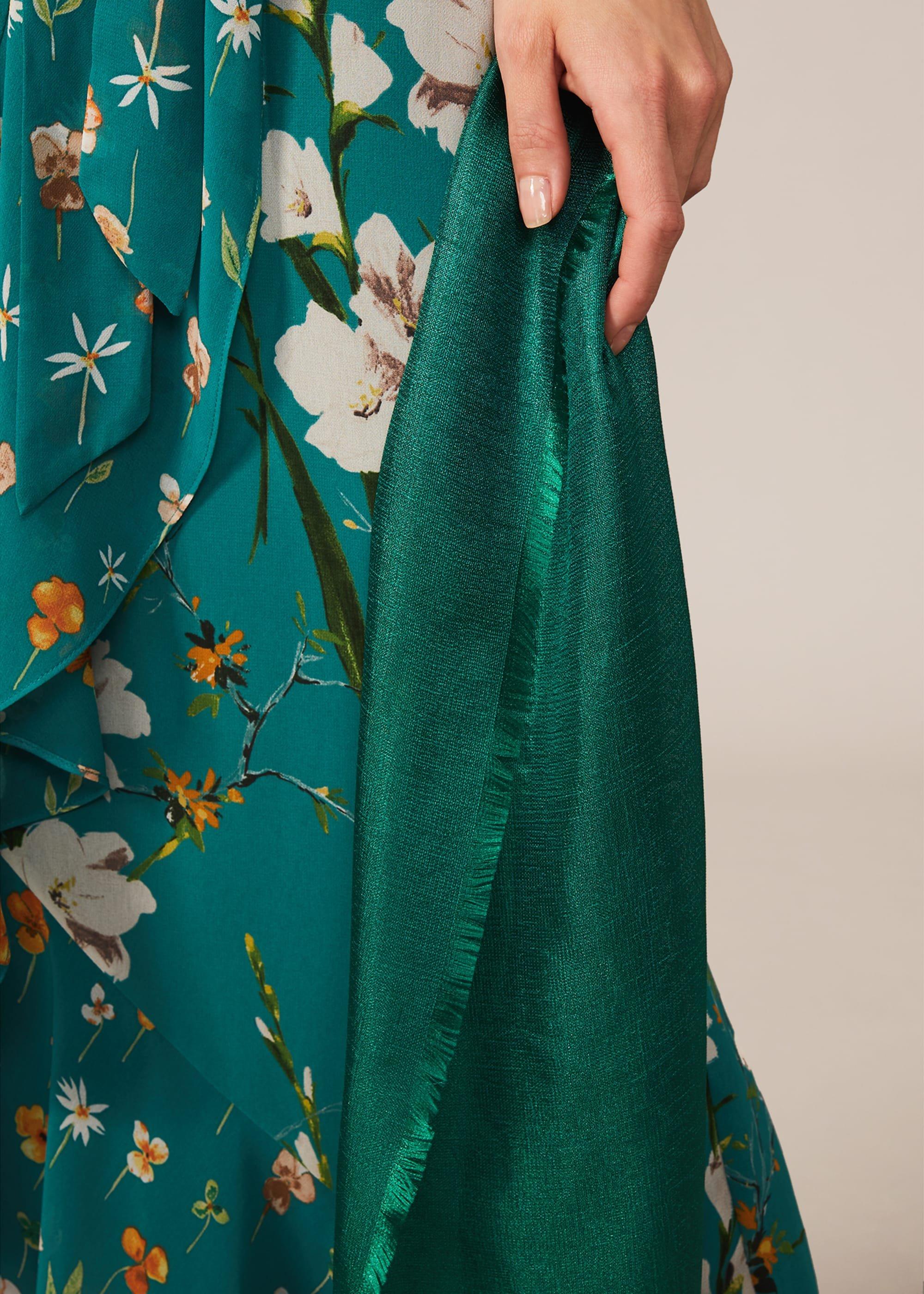 Verity Scarf