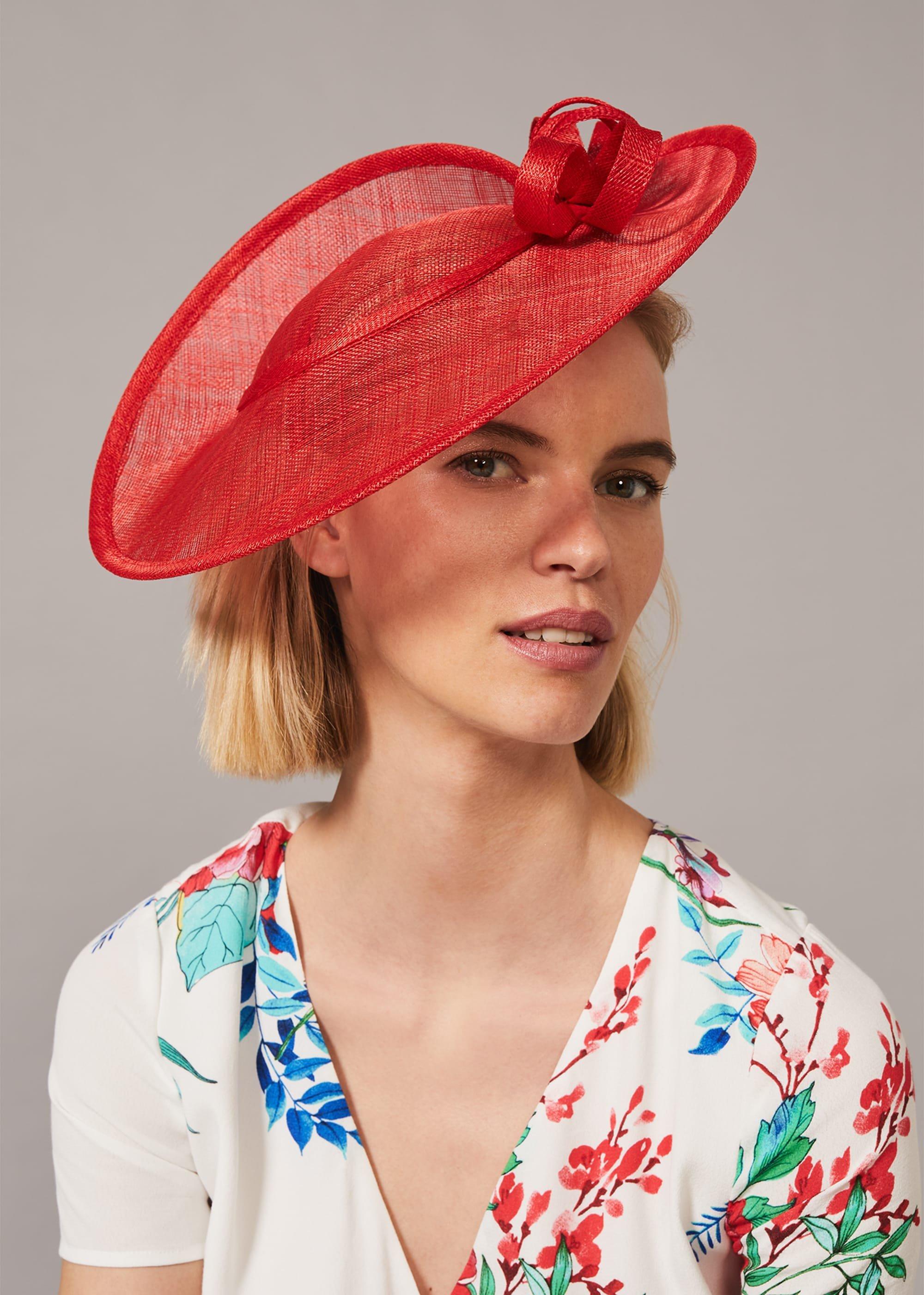 Muna Twist Back Disc Fascinator