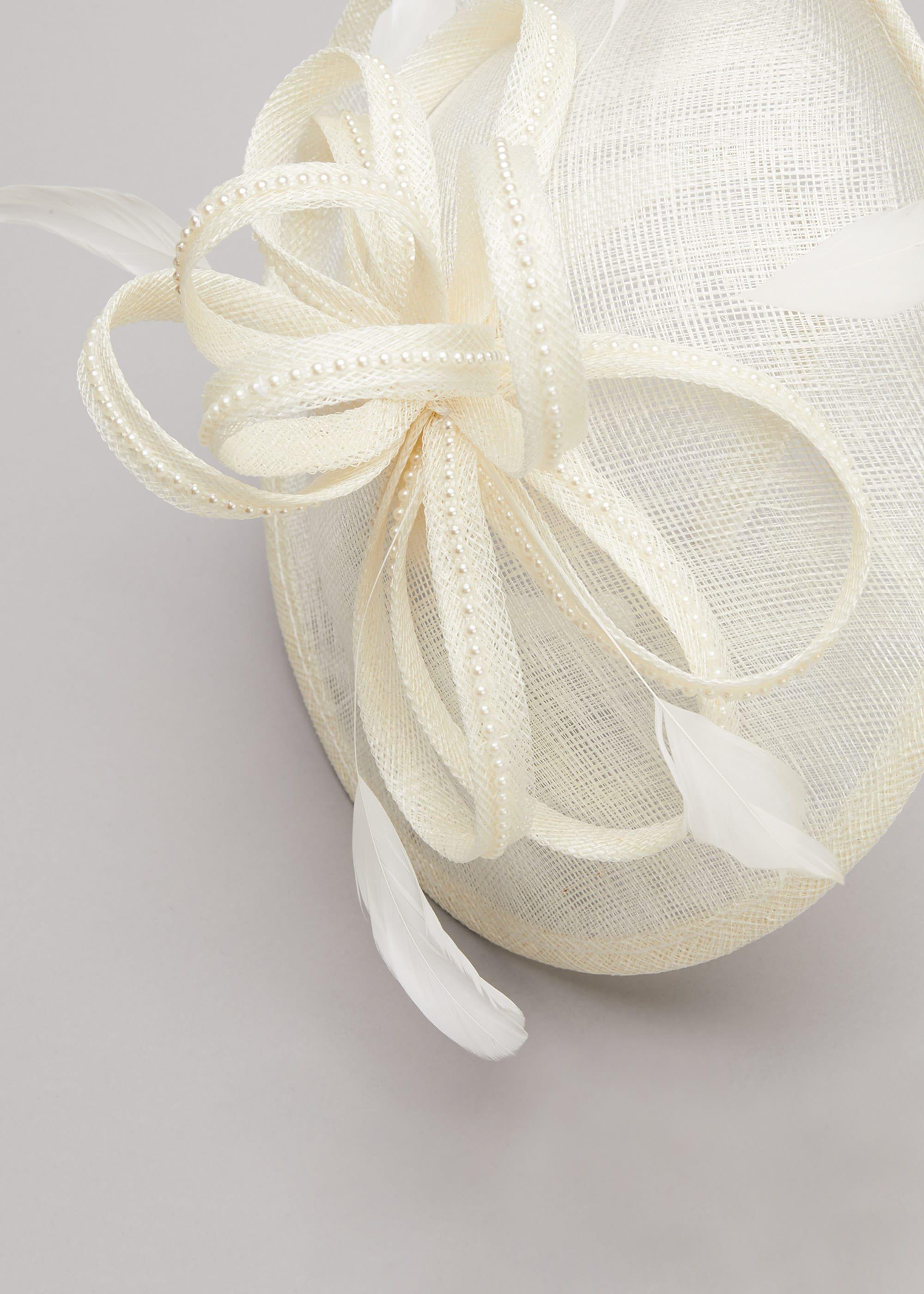 Pamela Disc Fascinator