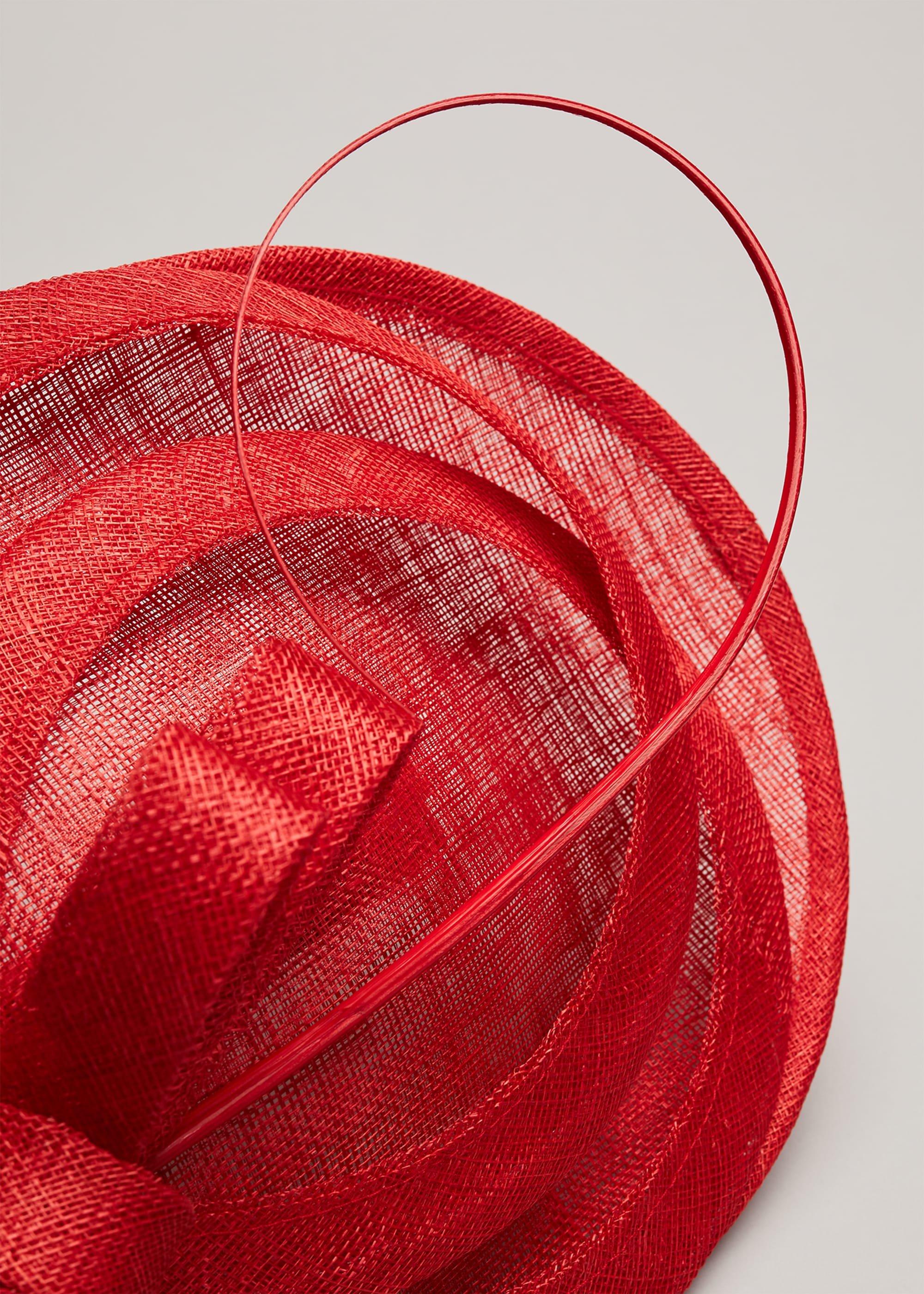 Dolly Small Disc Fascinator