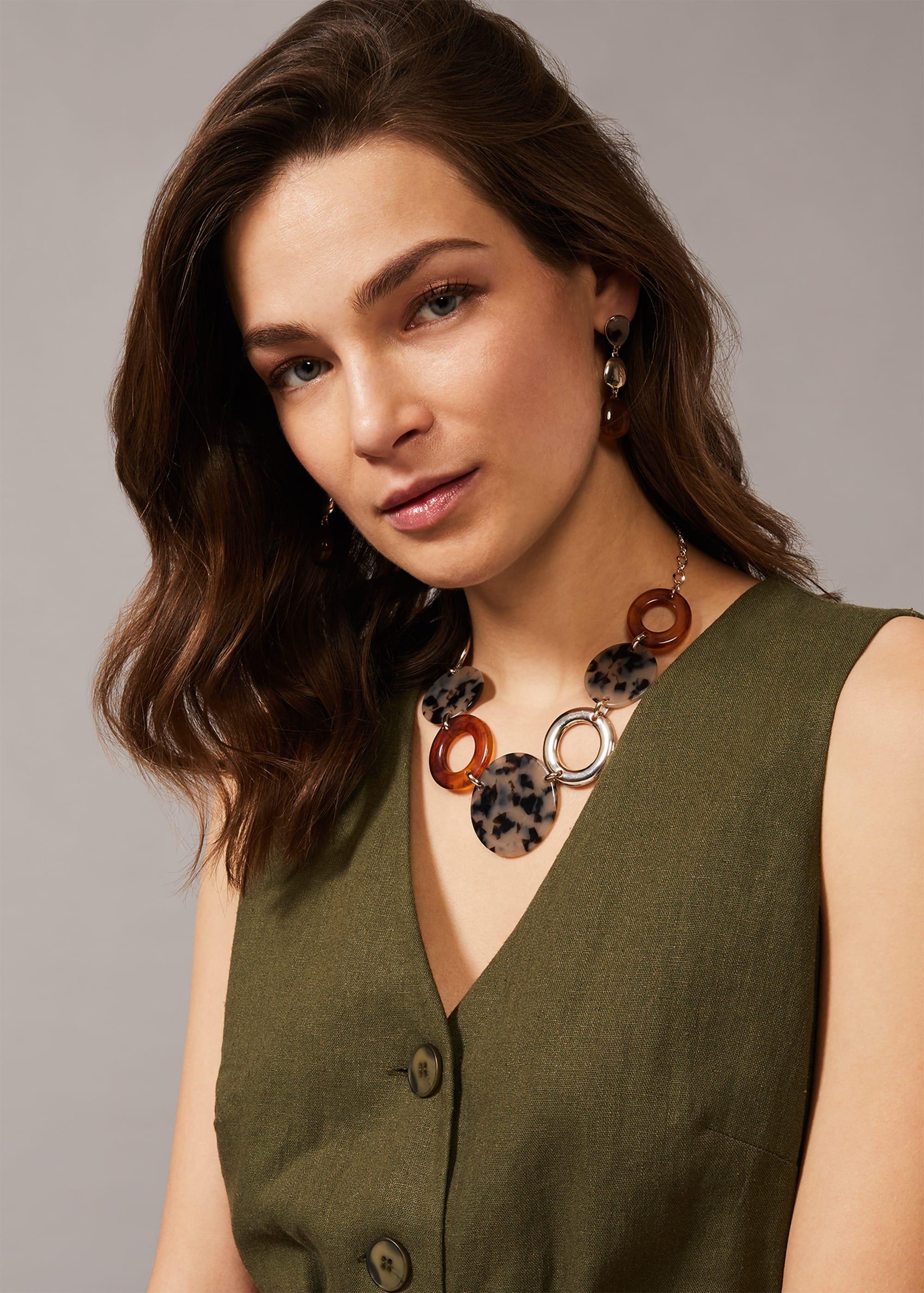 Remi Resin Necklace