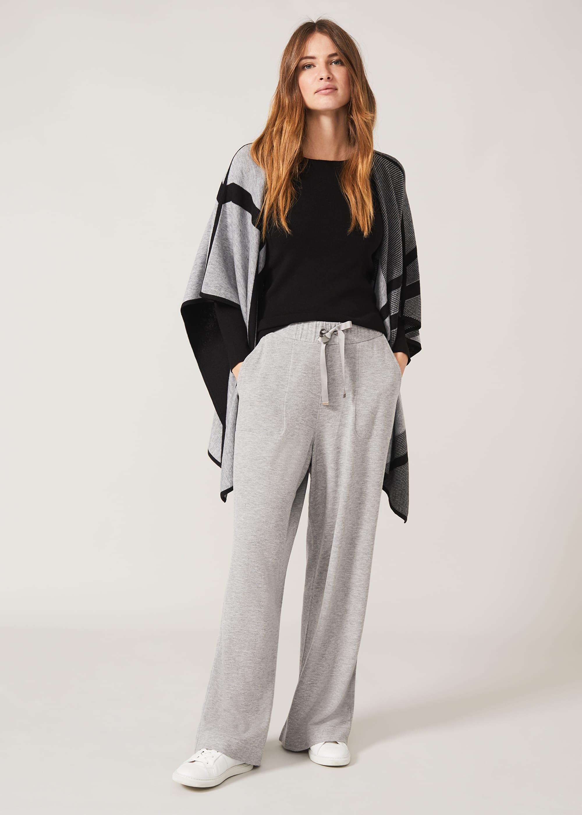 Nel Abstract Oversized Cape