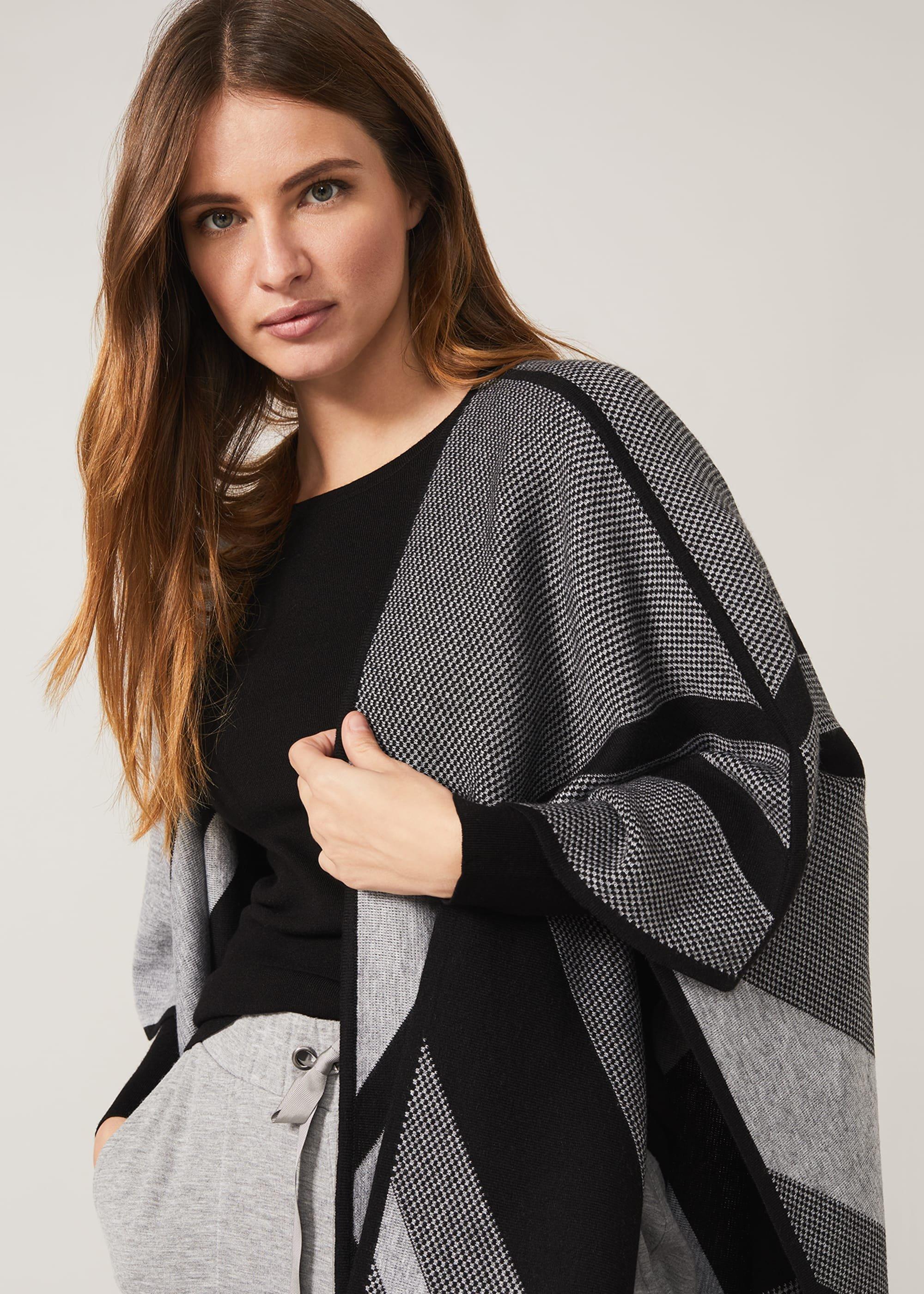 Nel Abstract Oversized Cape