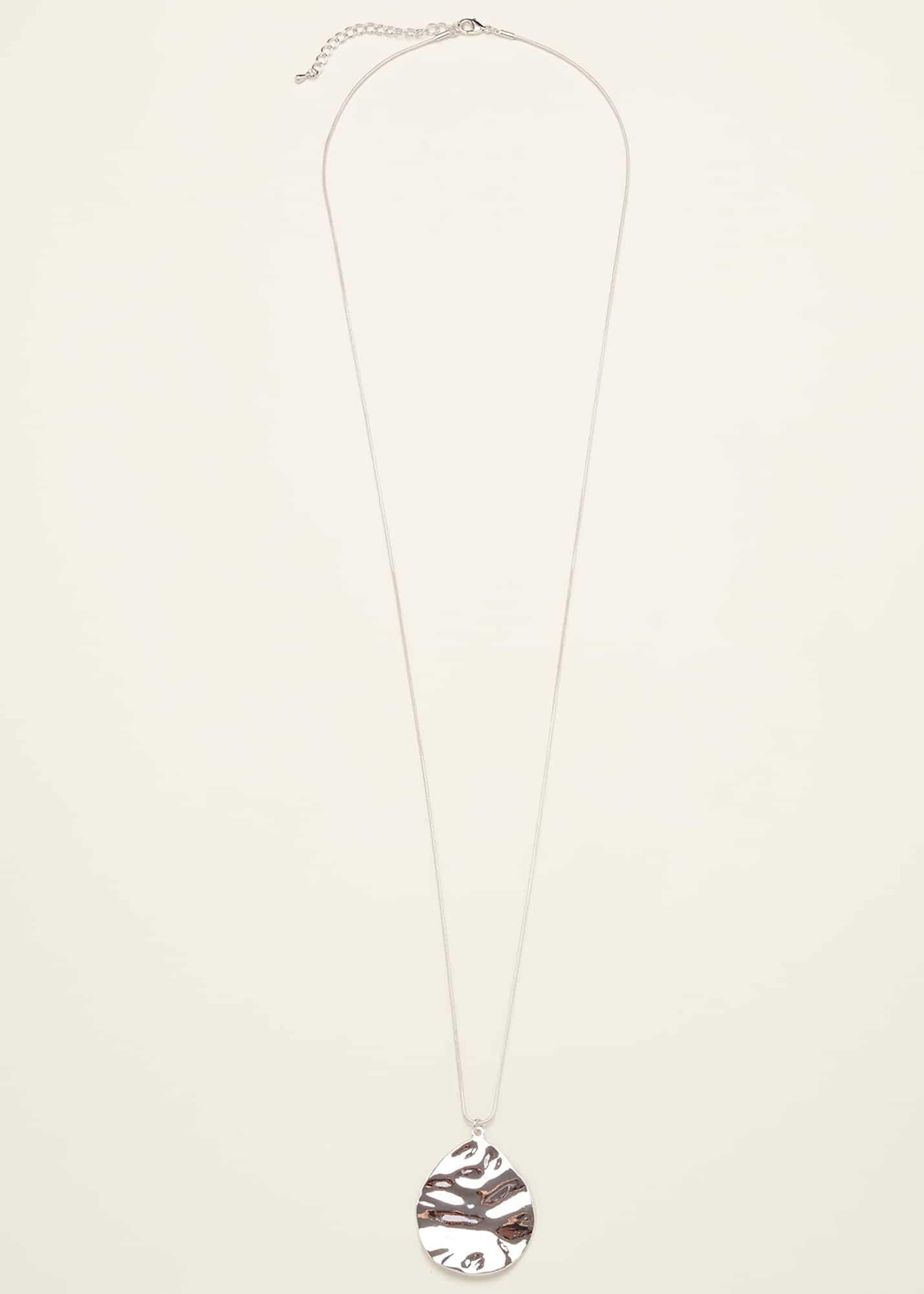 Jozie Hammered Disc Pendant Necklace