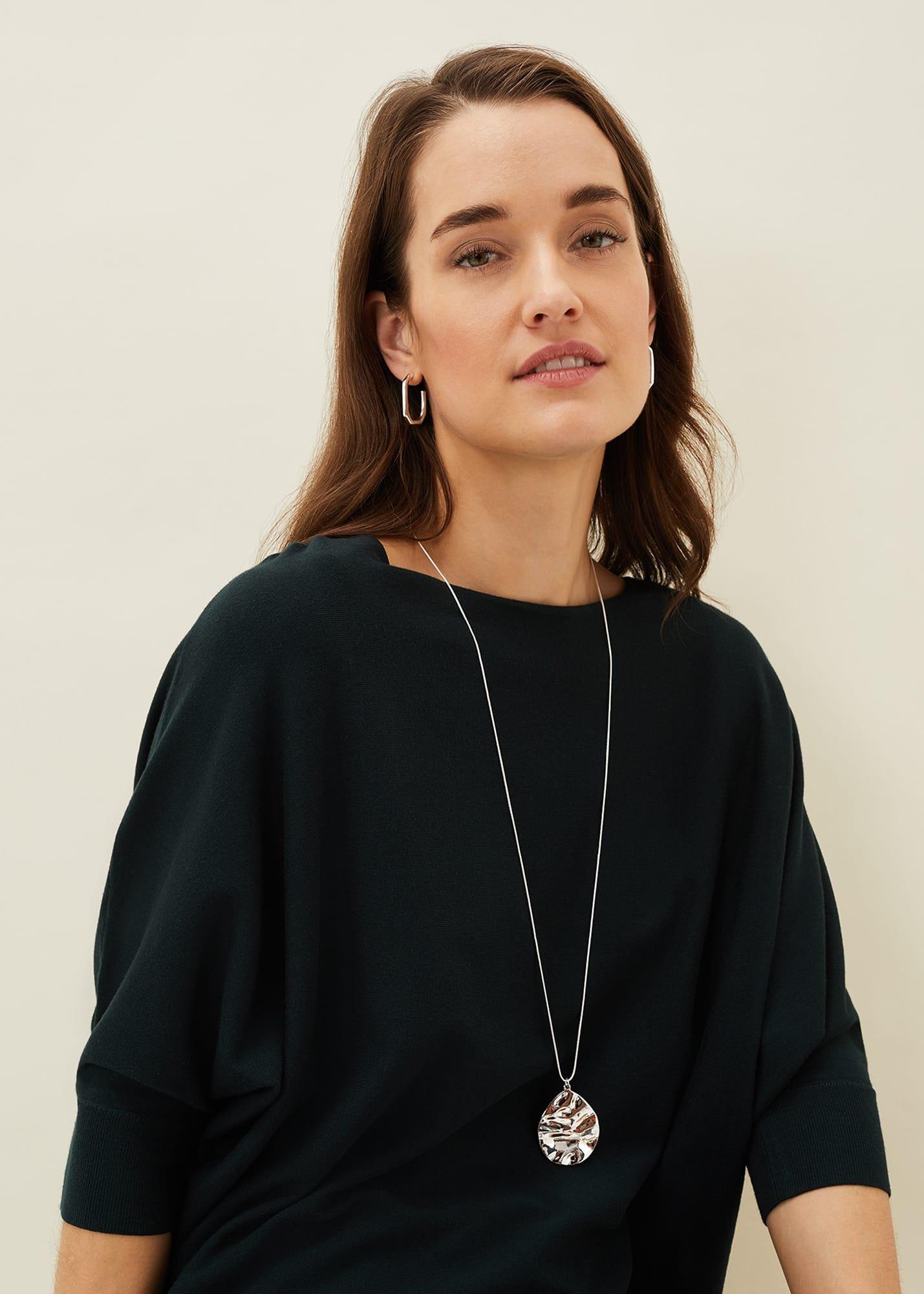 Jozie Hammered Disc Pendant Necklace