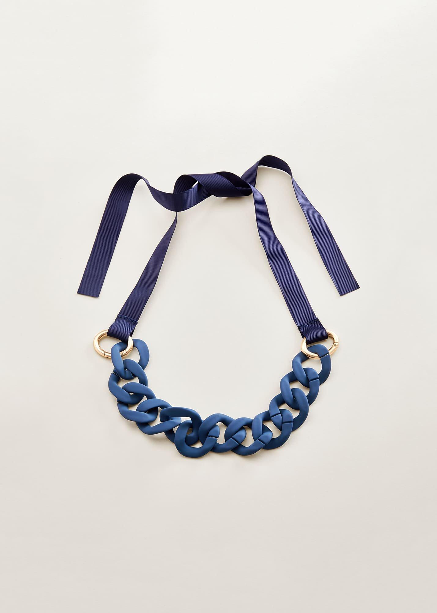 Bili Resin Necklace