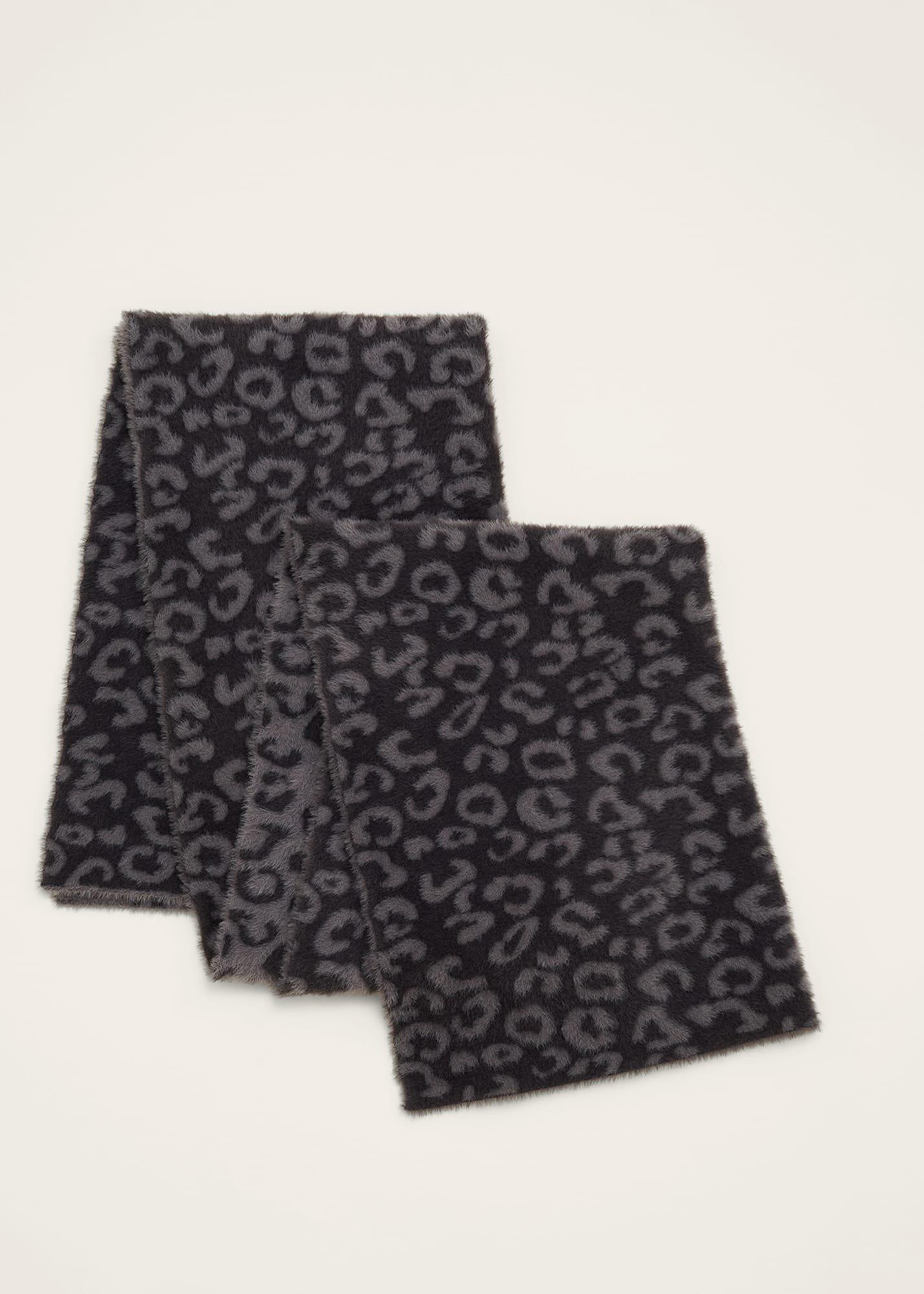 Fiona Leopard Print Fluffy Scarf