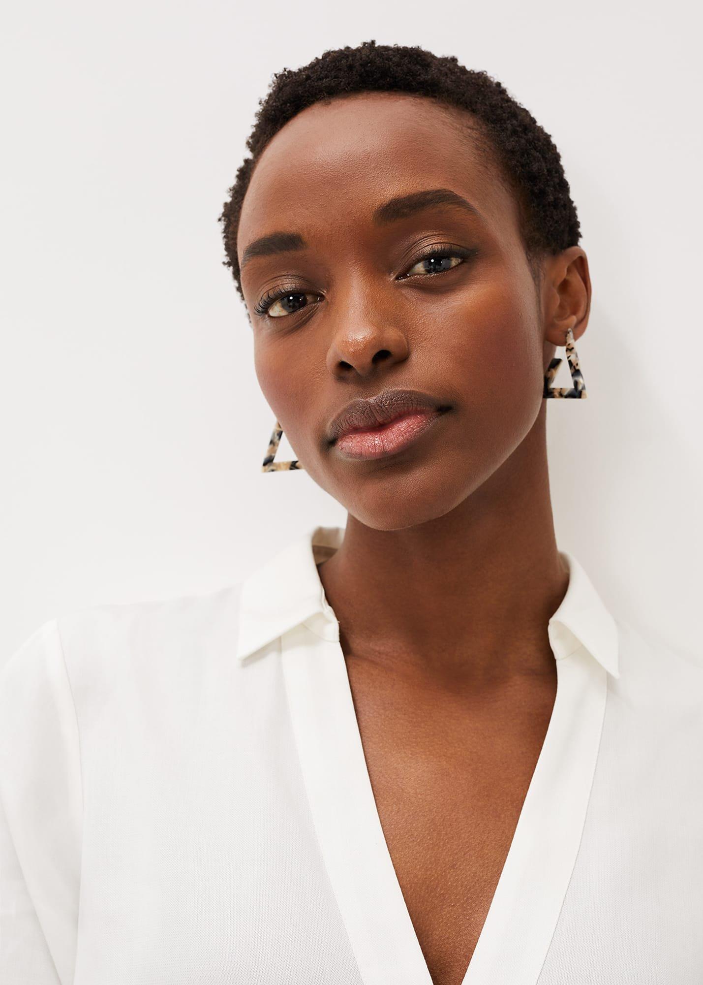 Tortoiseshell Resin Triangle Earrings