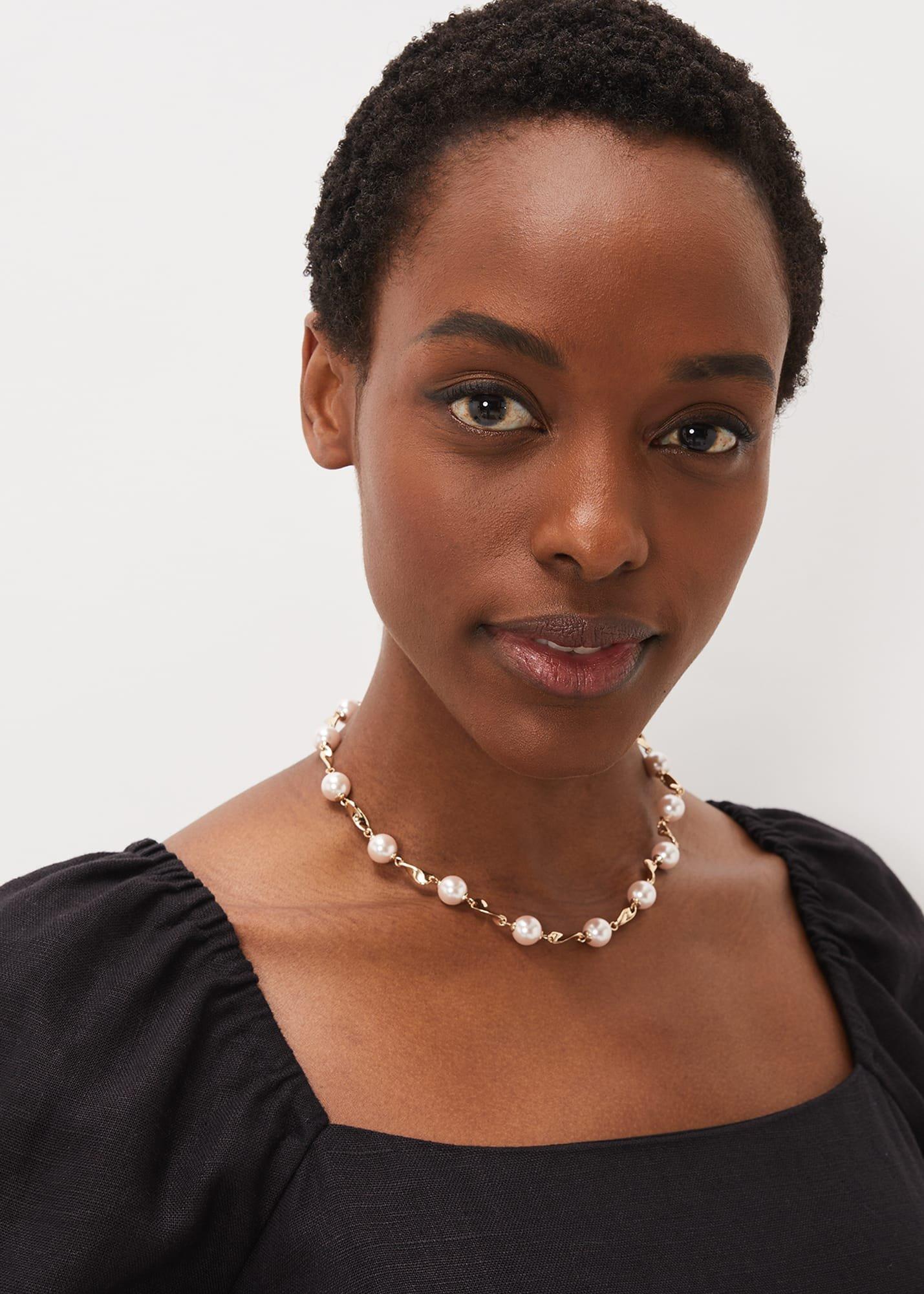 Pearl And Twist Necklace