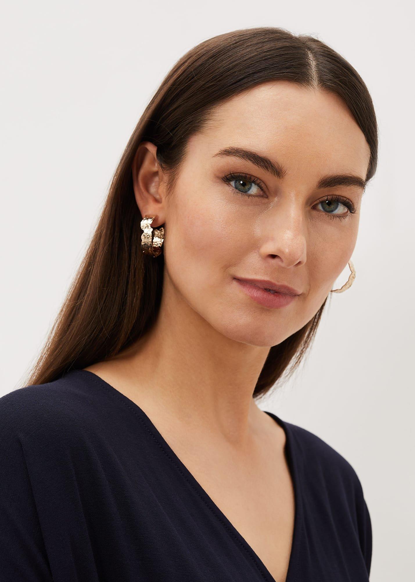 Soft Shape Hoop Earring