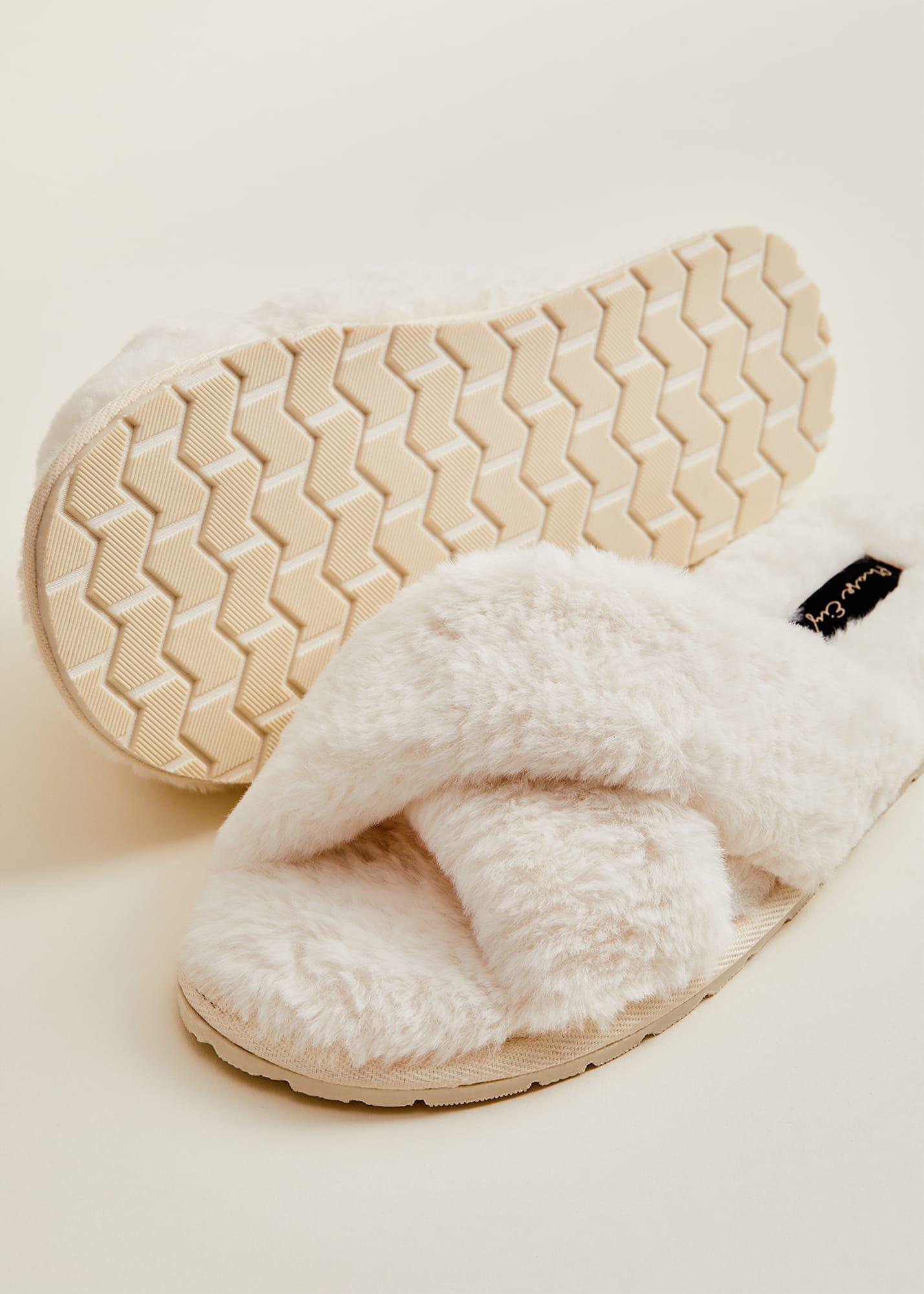 Ivory Faux Fur Slipper Sliders