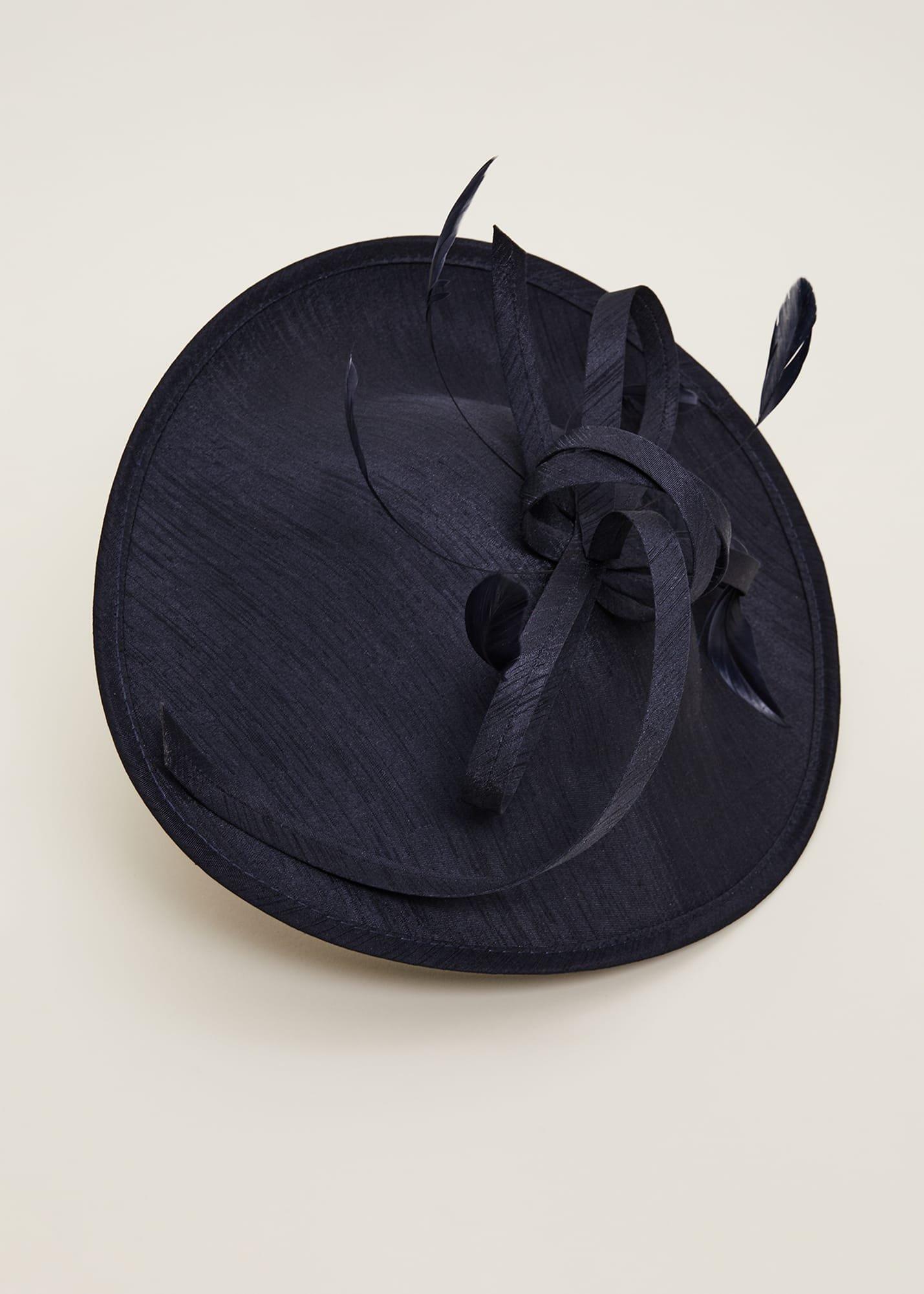 Shantung Oval Disc Fascinator