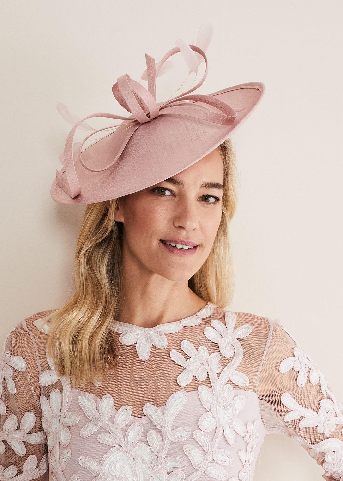 Shantung Oval Disc Fascinator