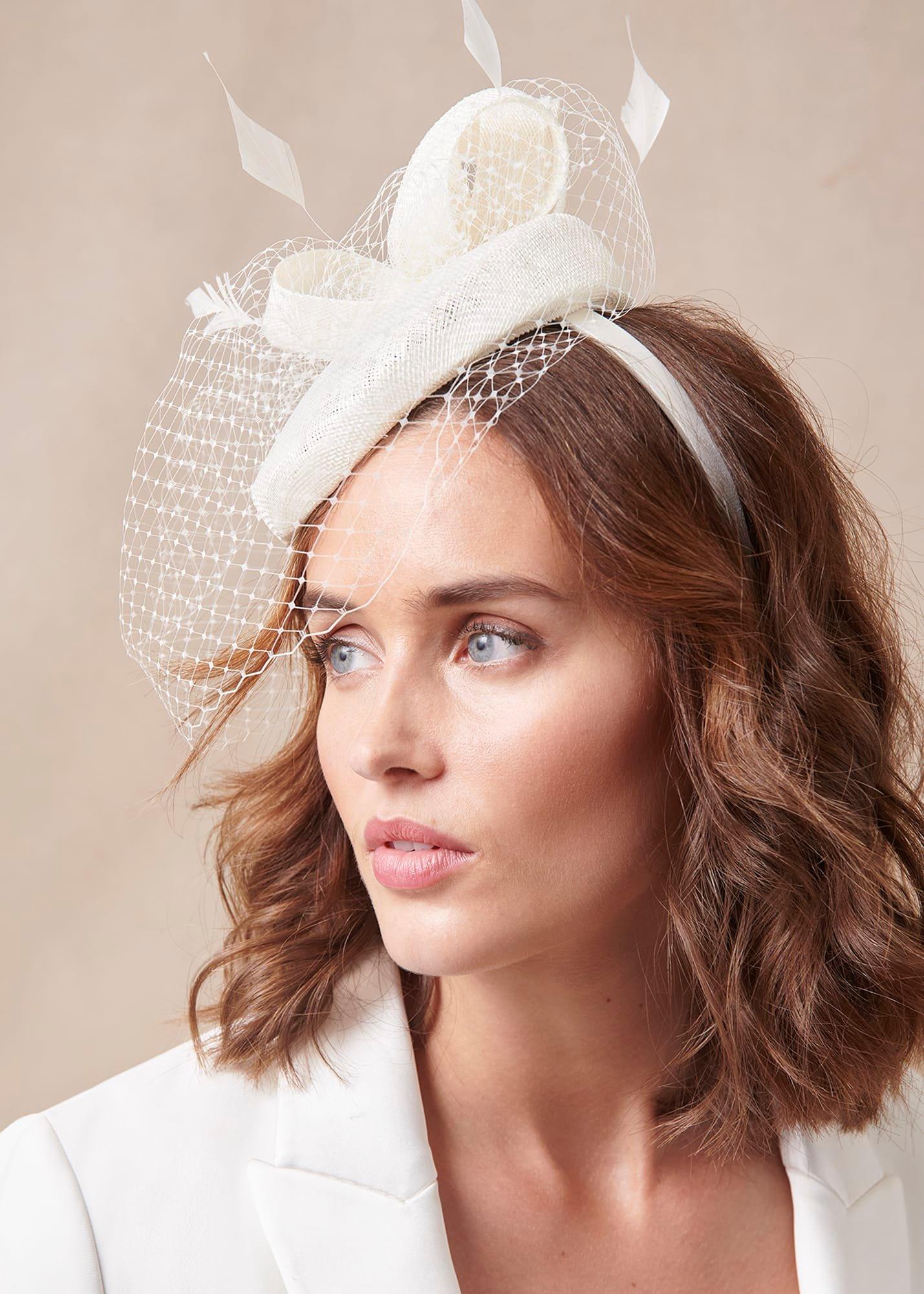 Bridal Veiled Pillbox