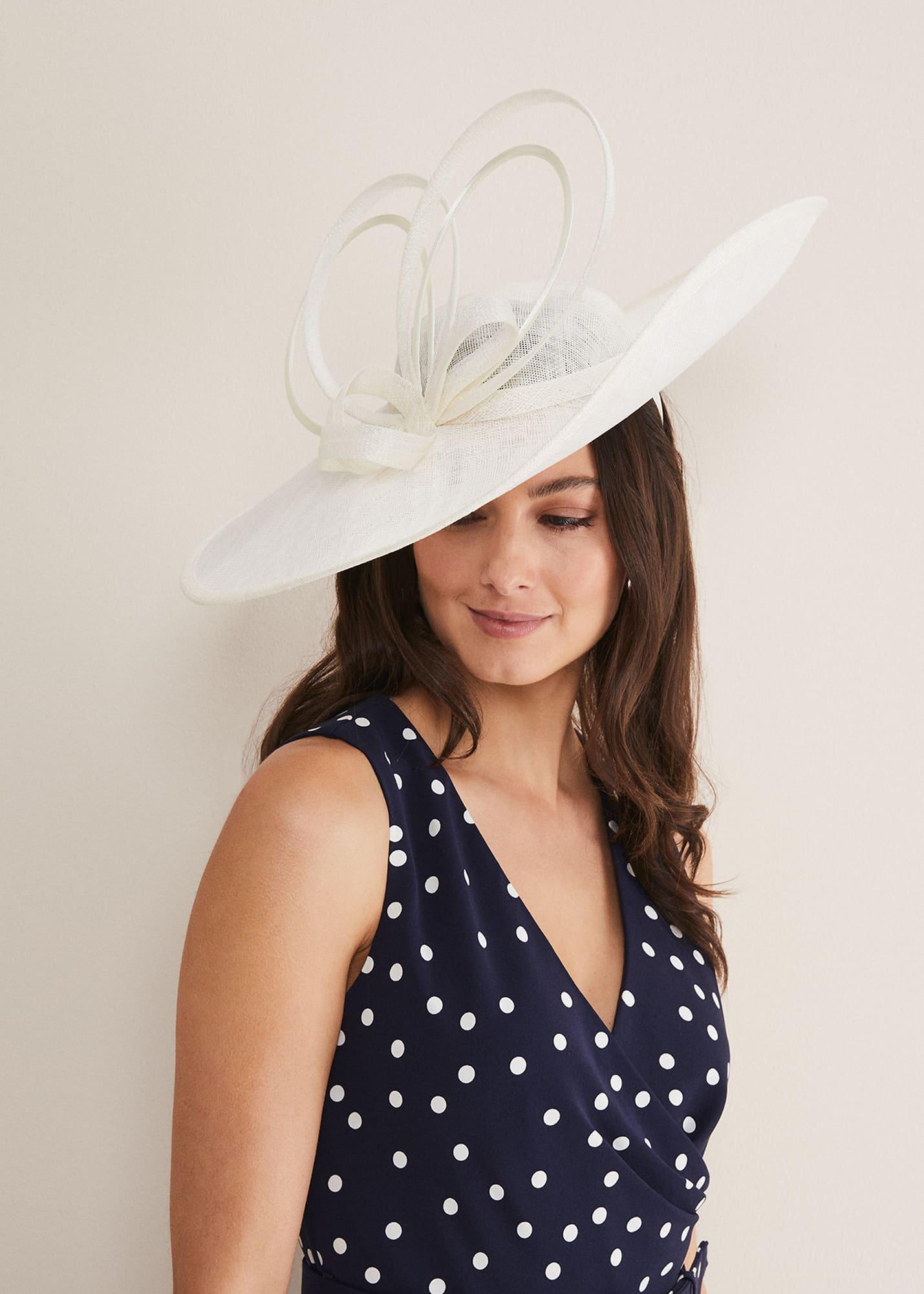 Oversized Loop Disc Fascinator
