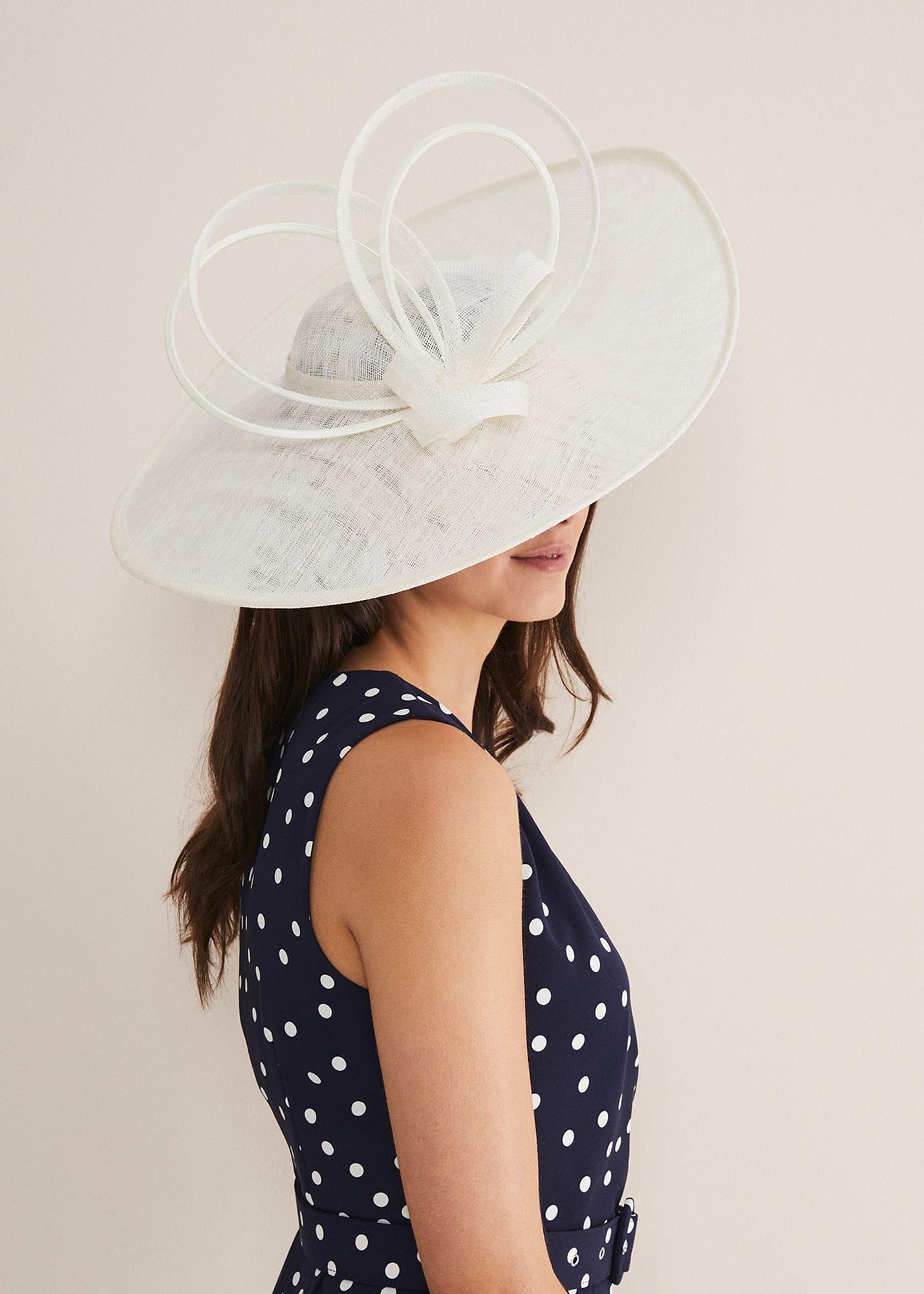 Oversized Loop Disc Fascinator