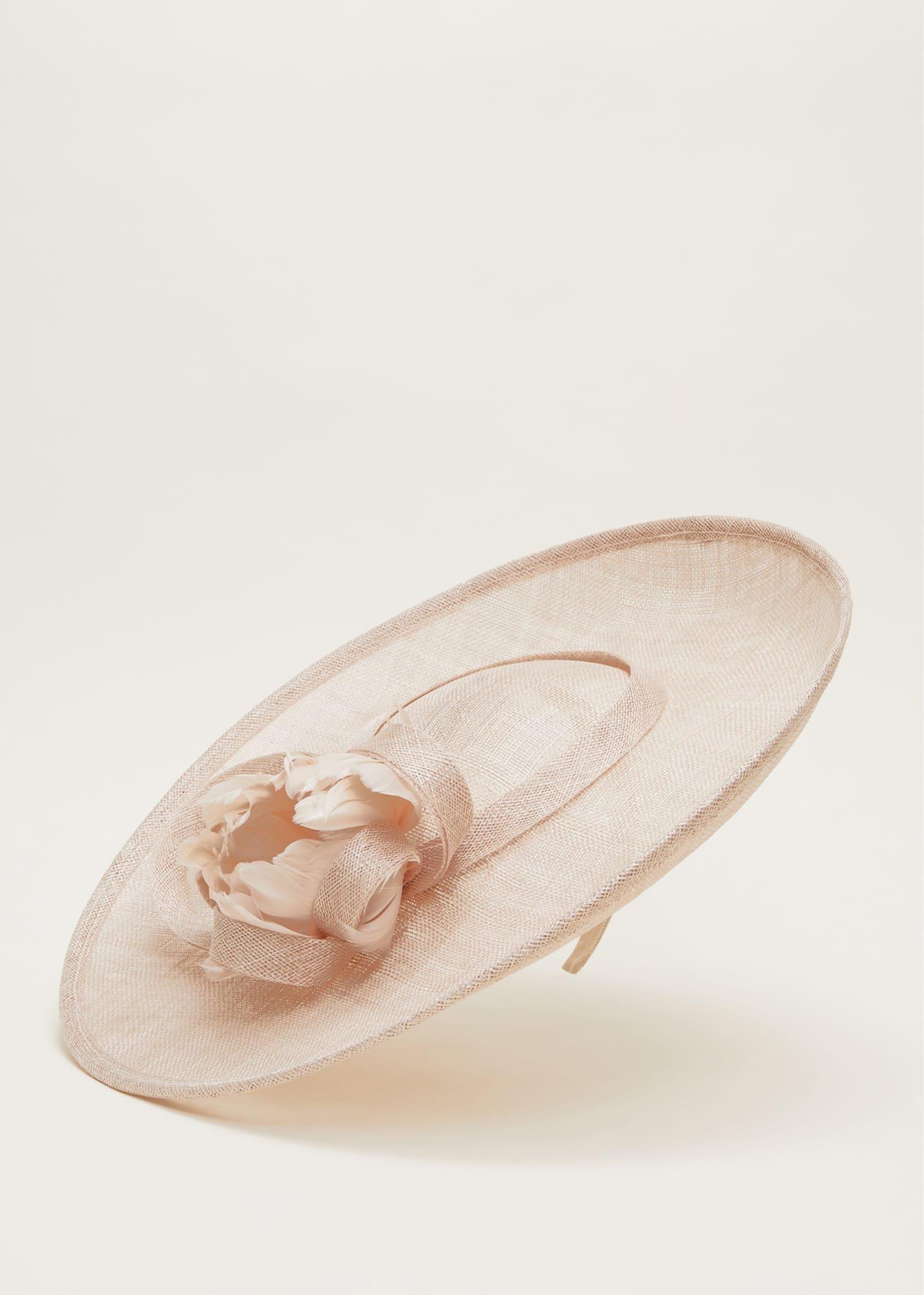 Cream Hat Fascinator