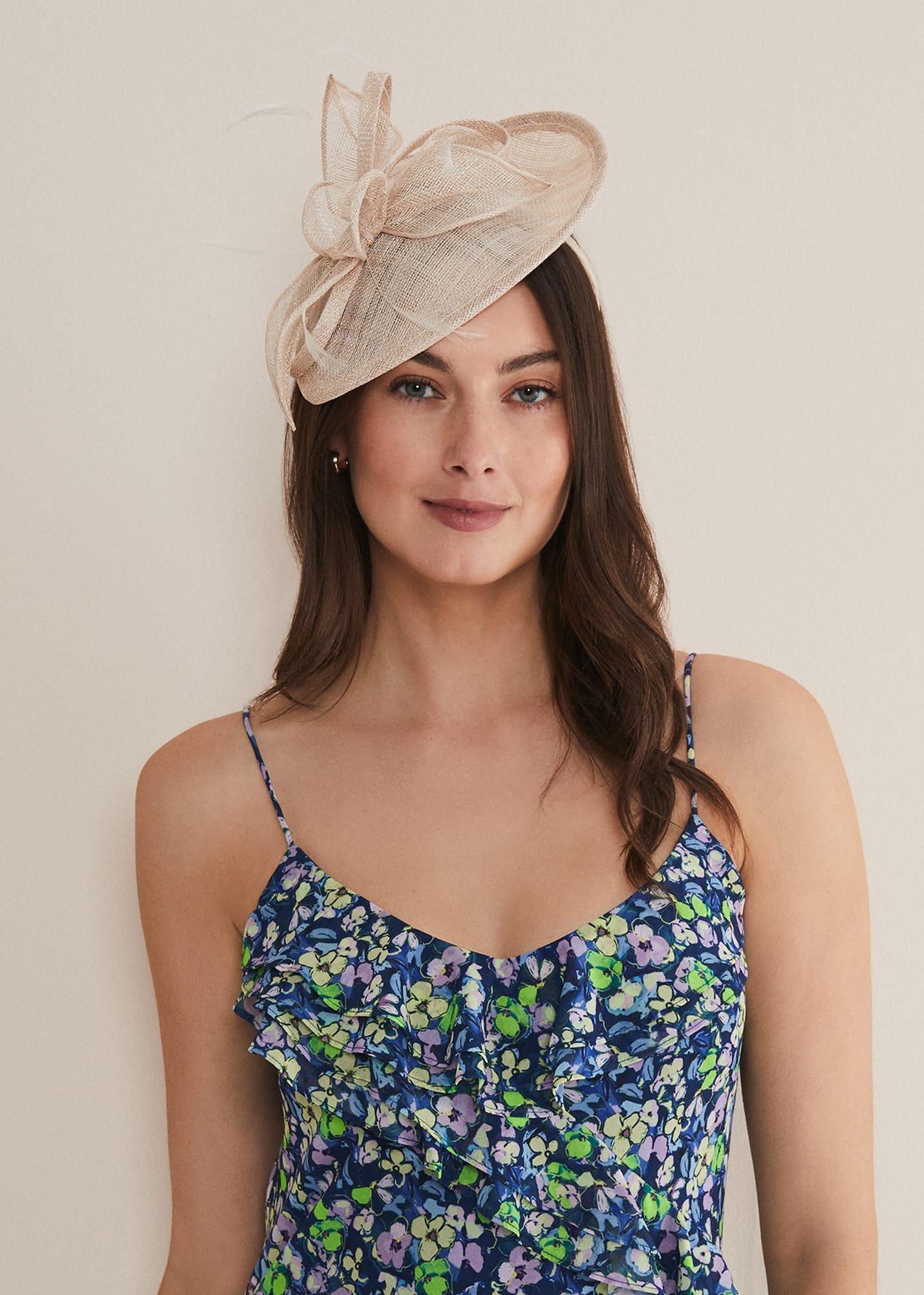 Mini Oval Disc Fascinator