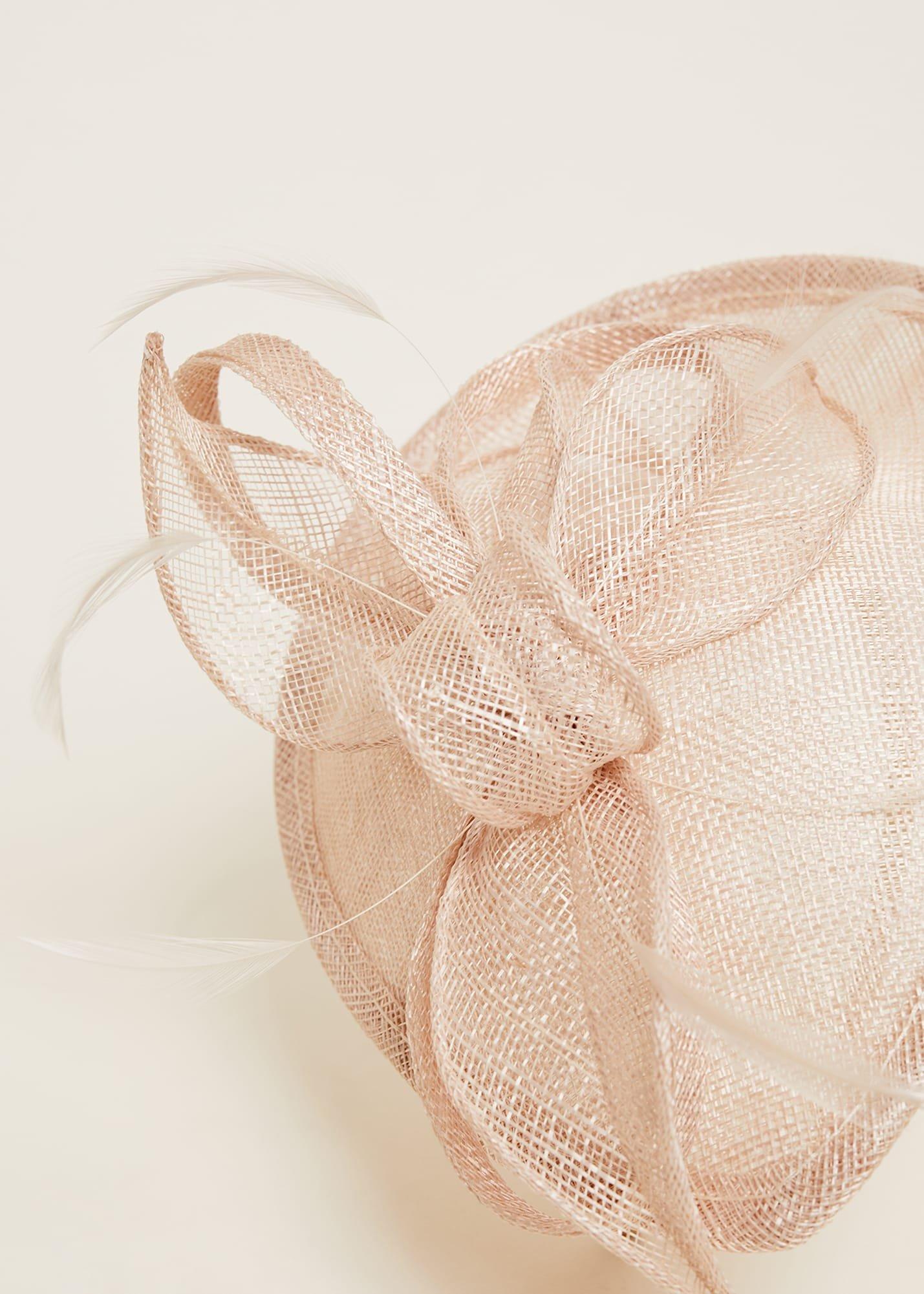 Mini Oval Disc Fascinator