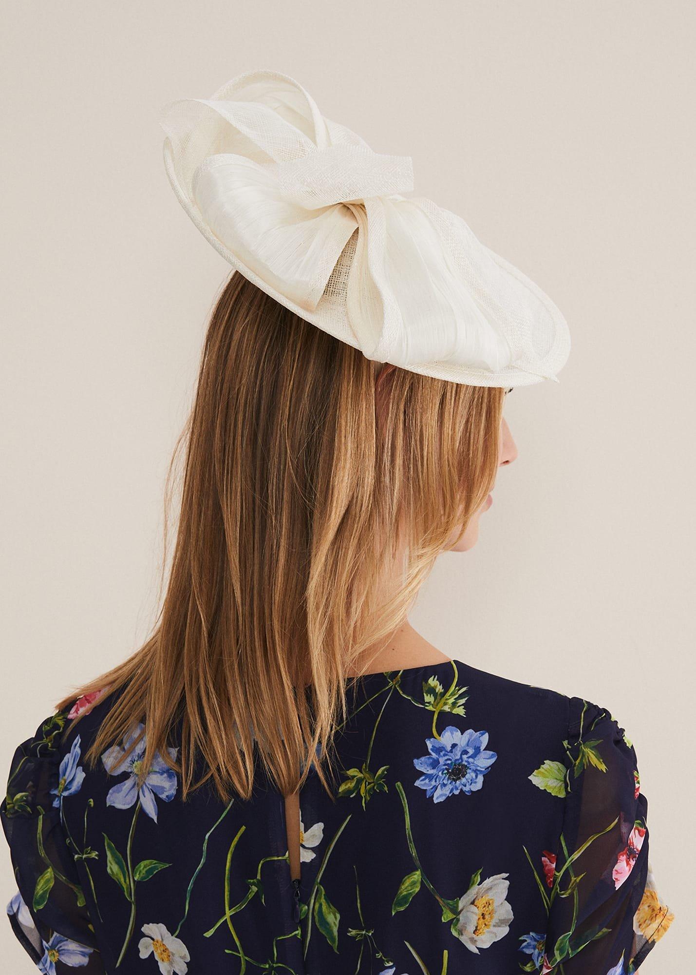 White Bow Fascinator