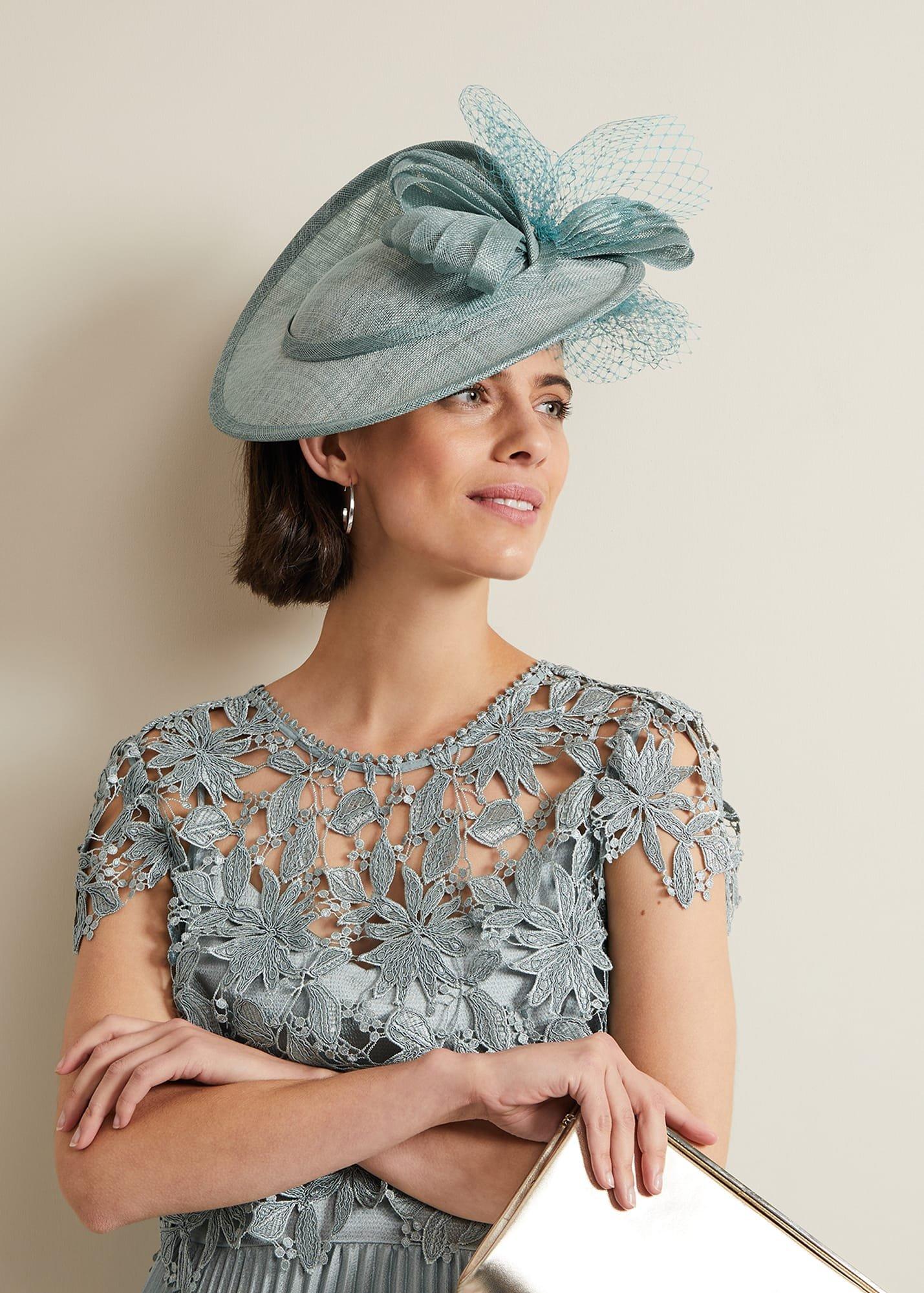 Bow Twist Back Disc Fascinator