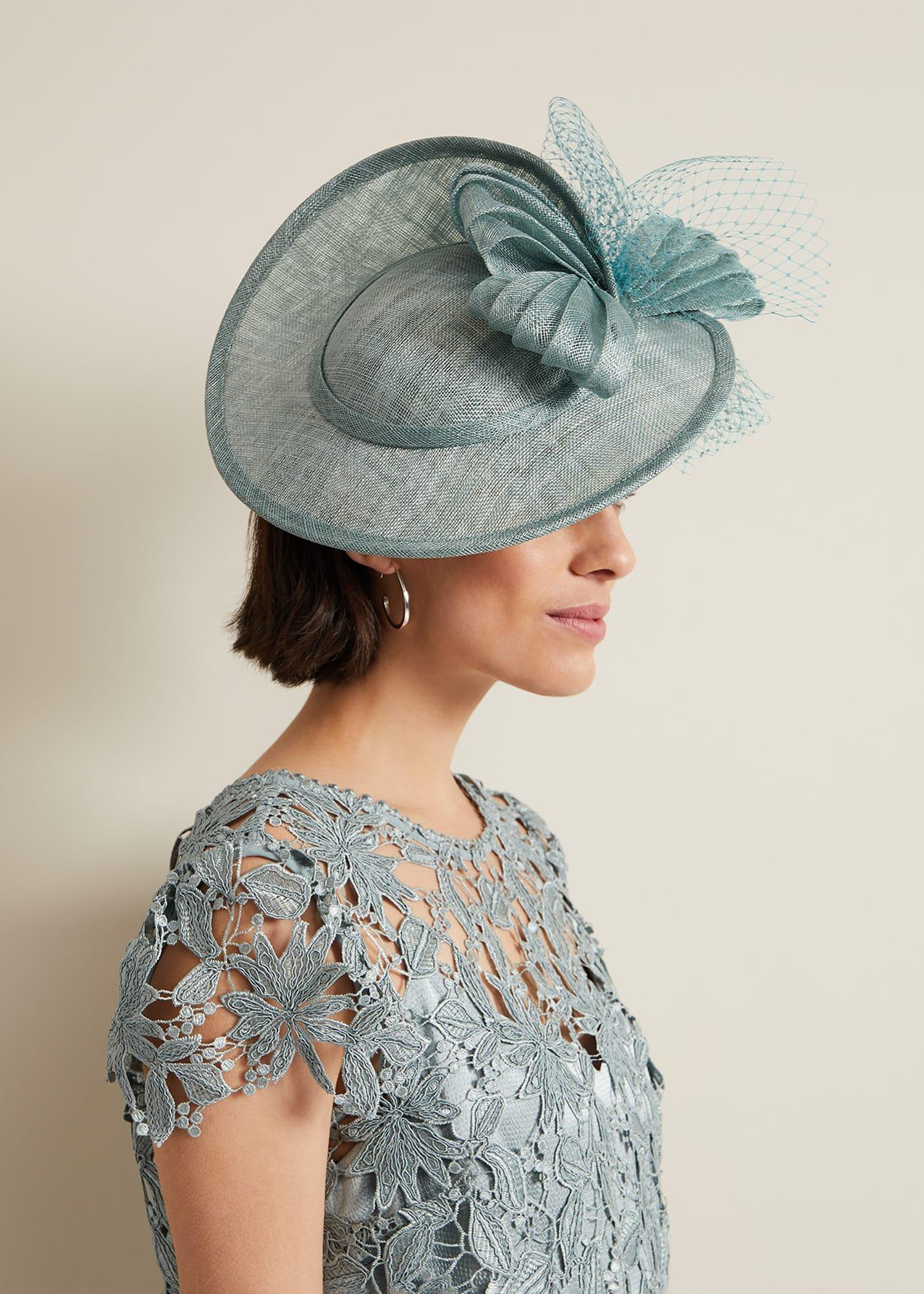 Bow Twist Back Disc Fascinator