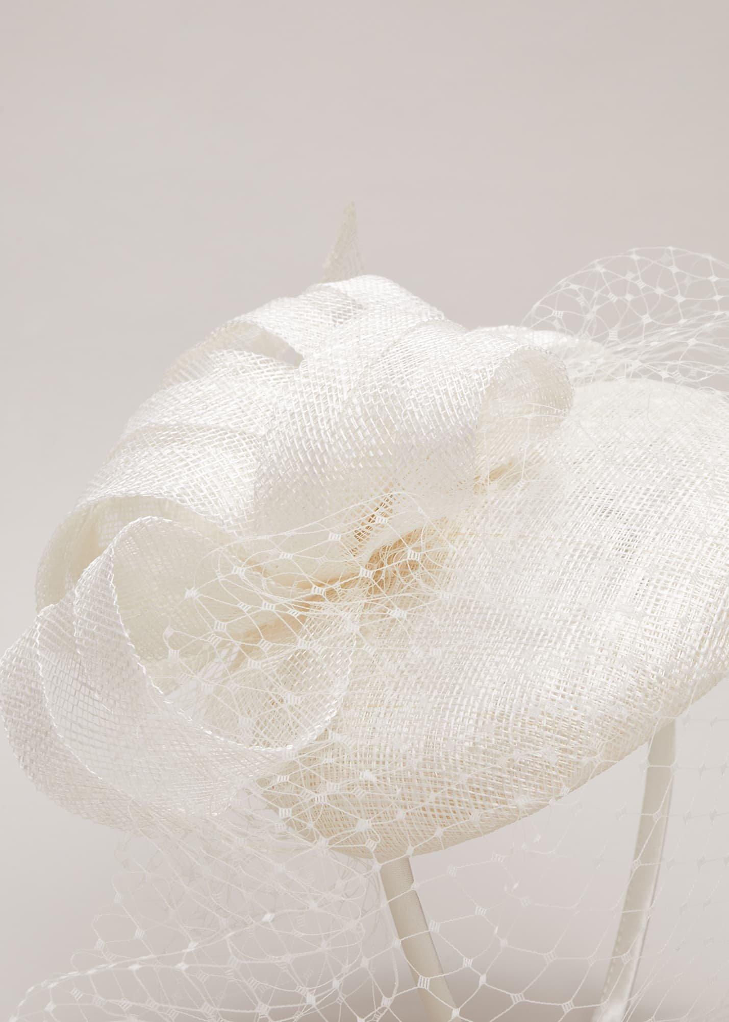 Veiled Twist Top Pillbox Fascinator