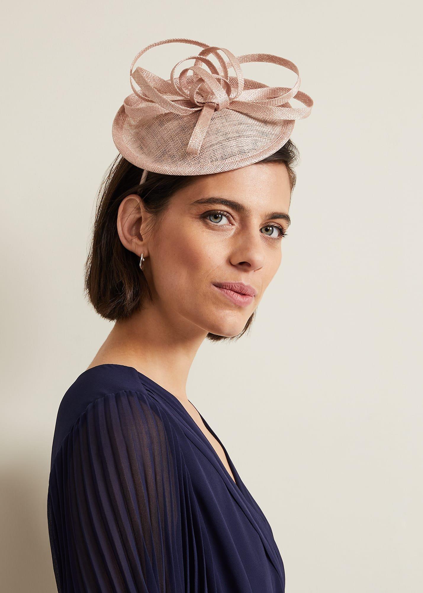 Twist Top Mini Disc Fascinator