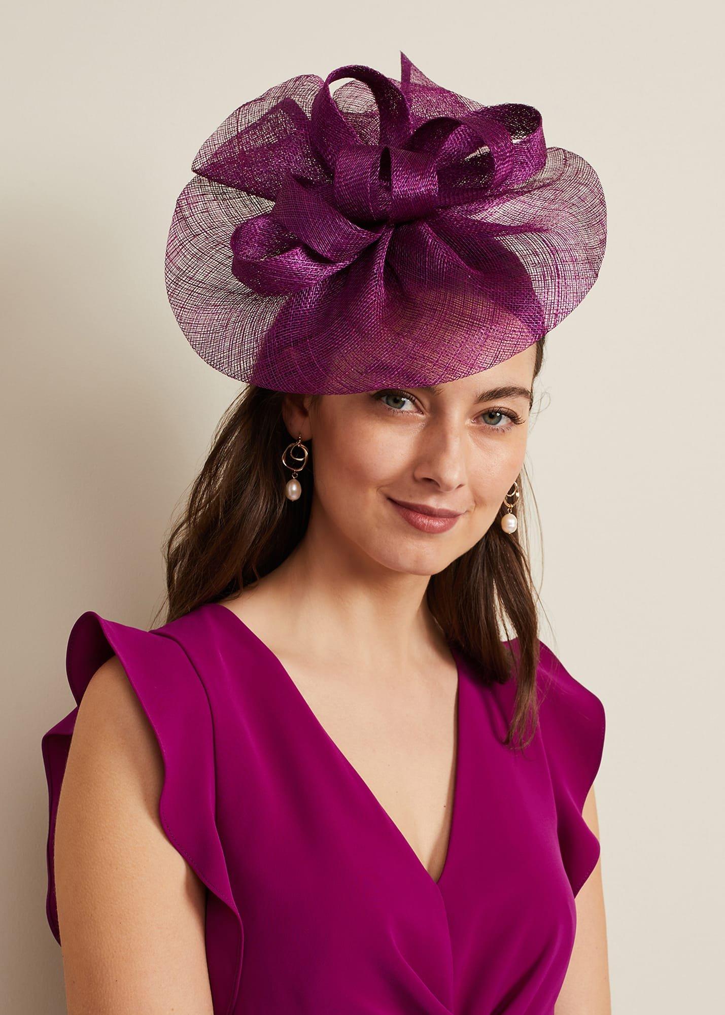 Freeform Disc Fascinator mit Schleife