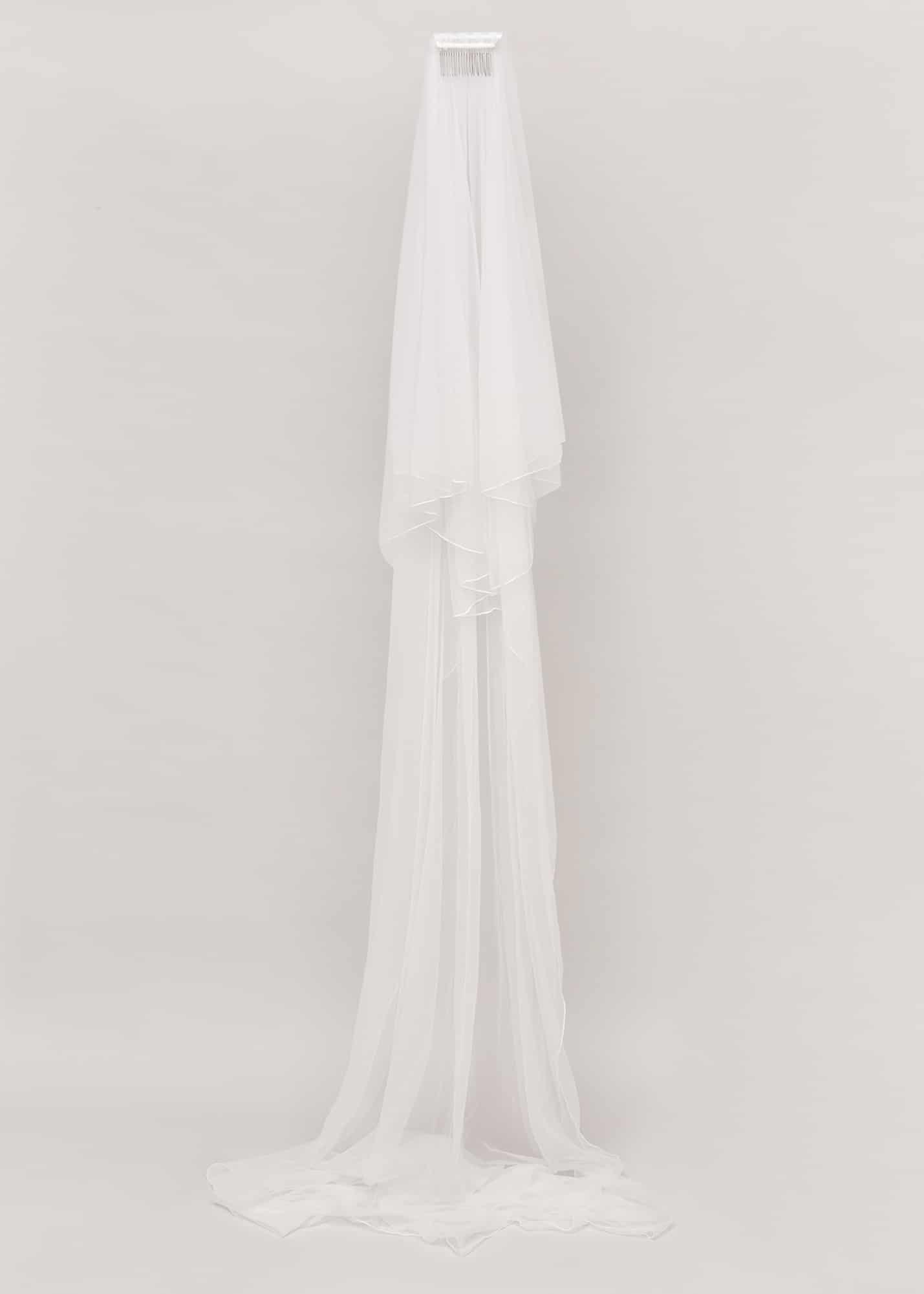 Long Double Tier Veil