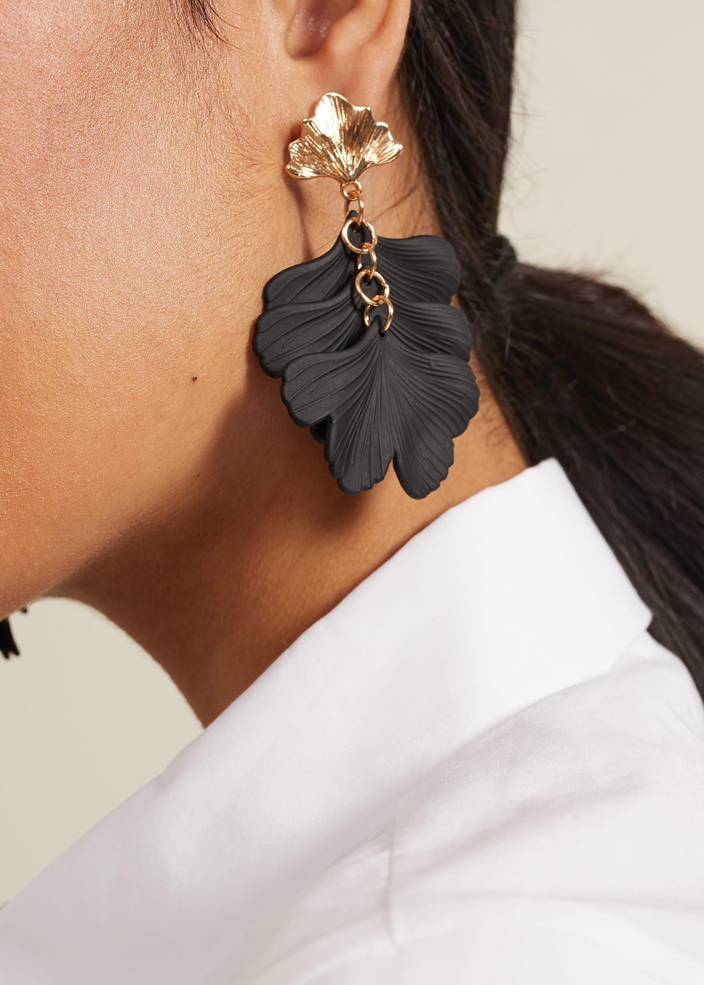 Black Statement Shell Drop Earrings