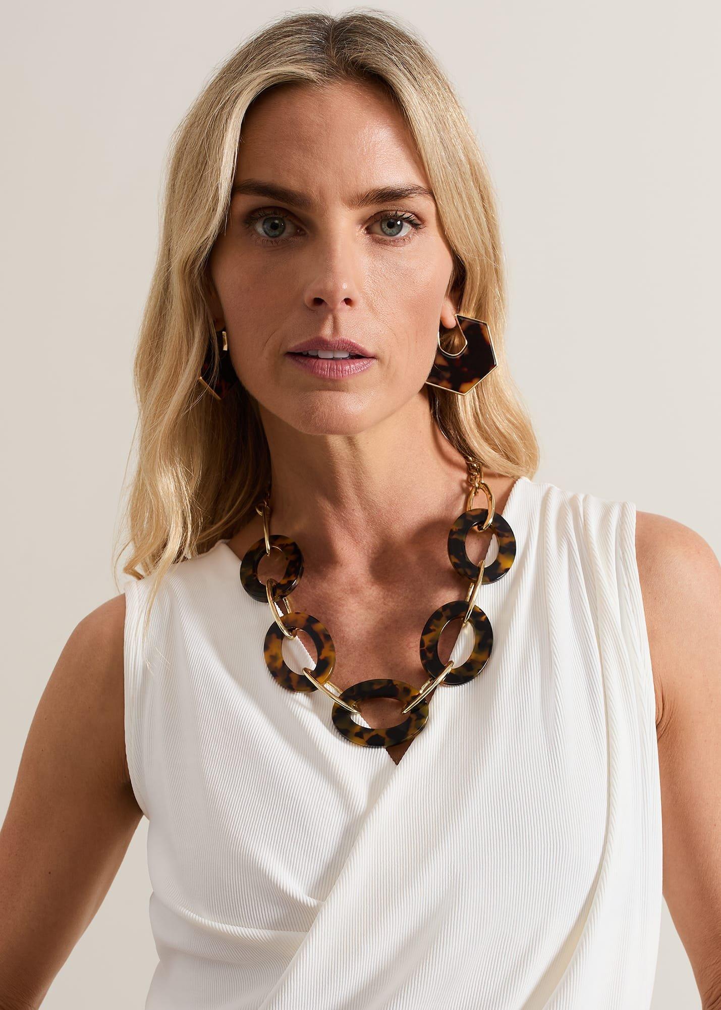 Gold Tort Resin Necklace
