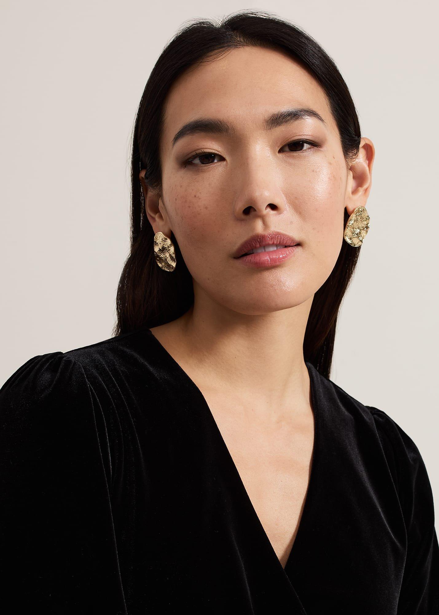 Gold Large Textured Circle Stud Earrings