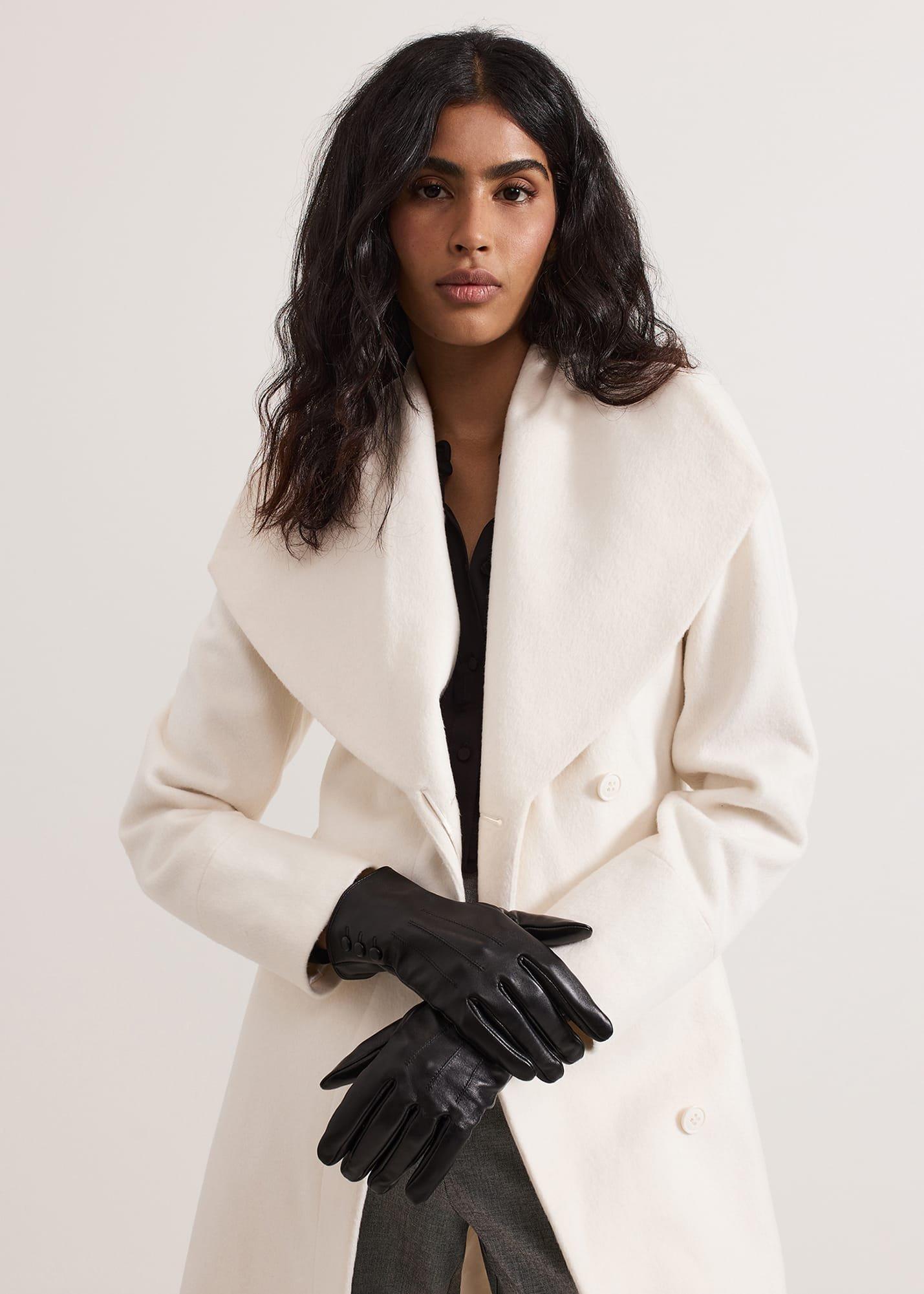 Black Leather Gloves