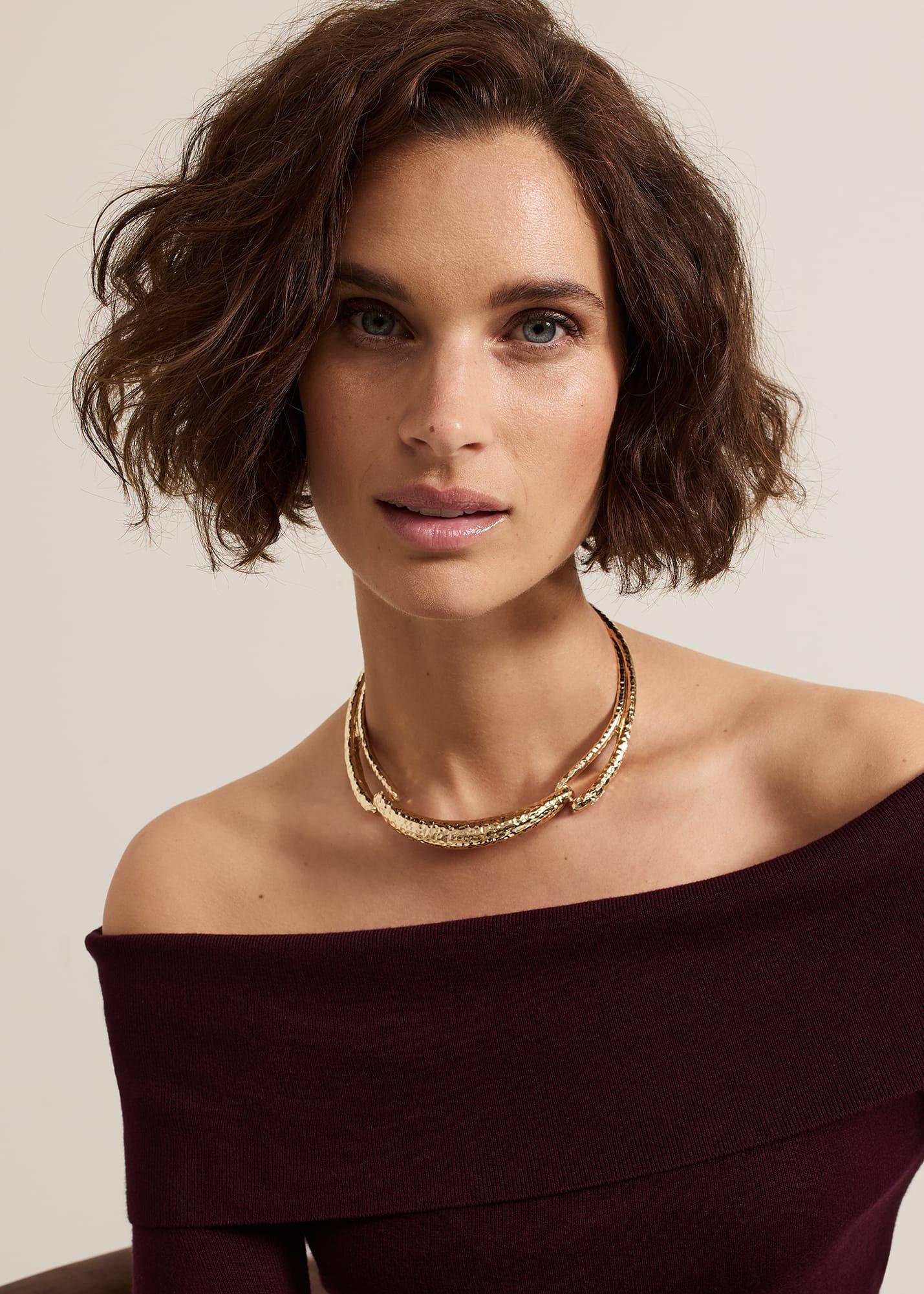Gold Textured Collar Necklace