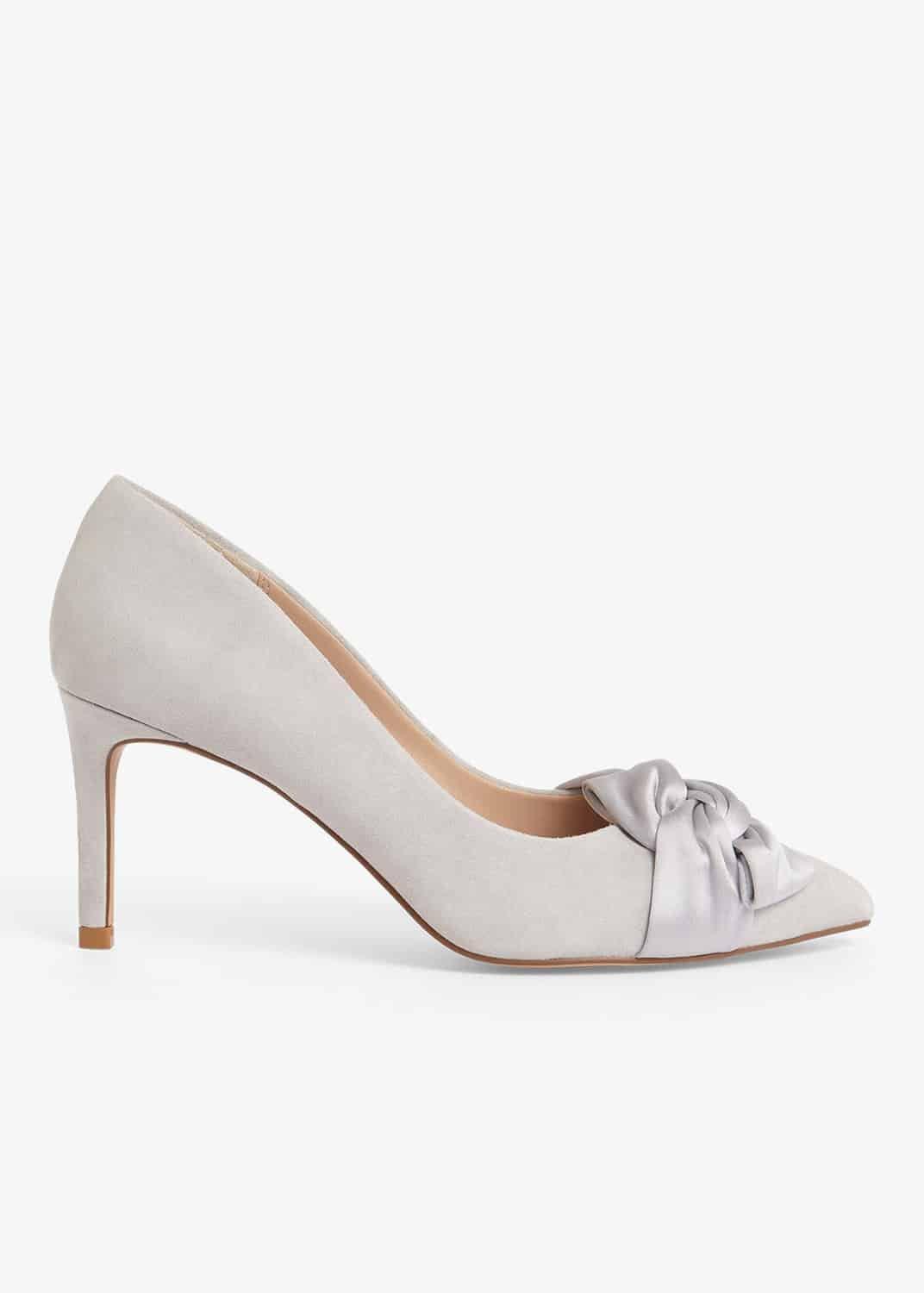 Gemma Twist Front Court Shoes