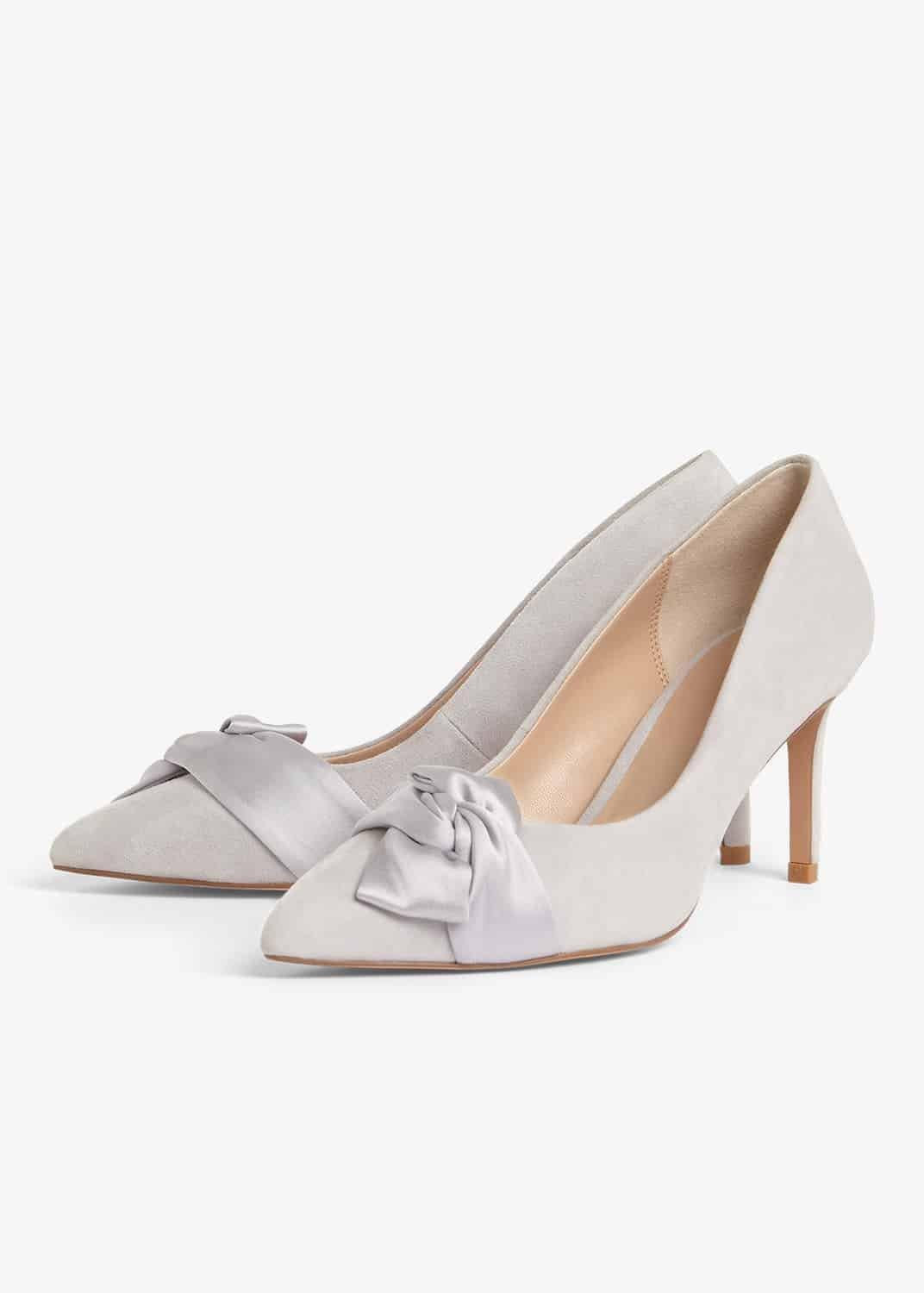 Gemma Twist Front Court Shoes