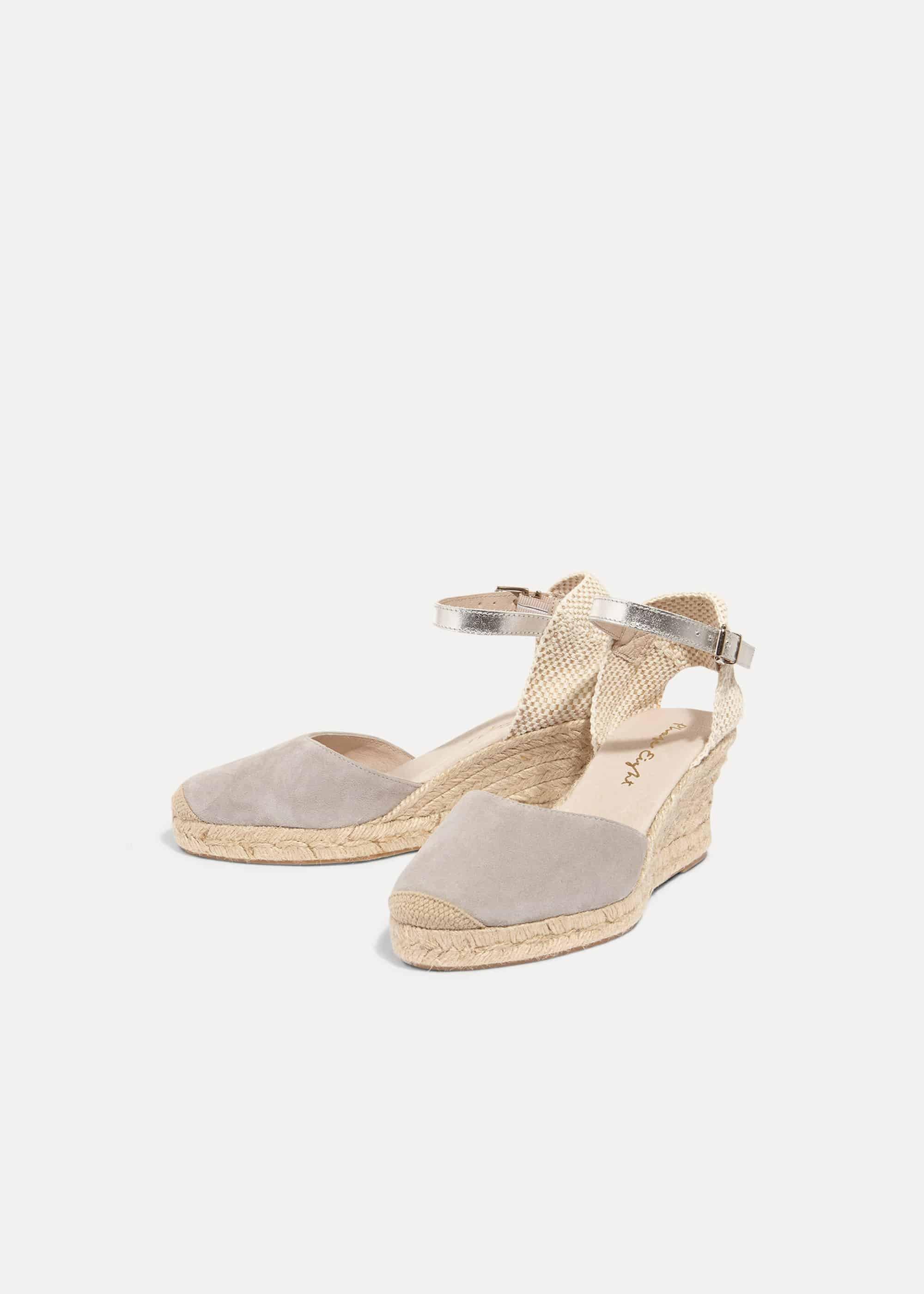 Veronica Wedge Shoes