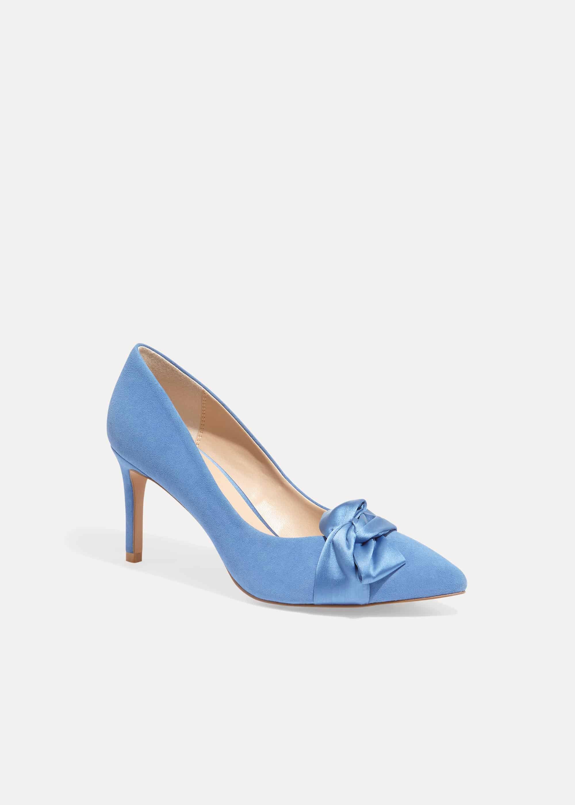 Gemma Twist Front Court Shoes
