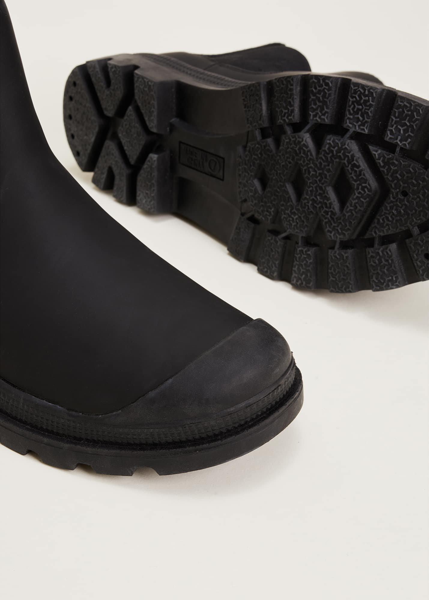 Chunky Chelsea Boot