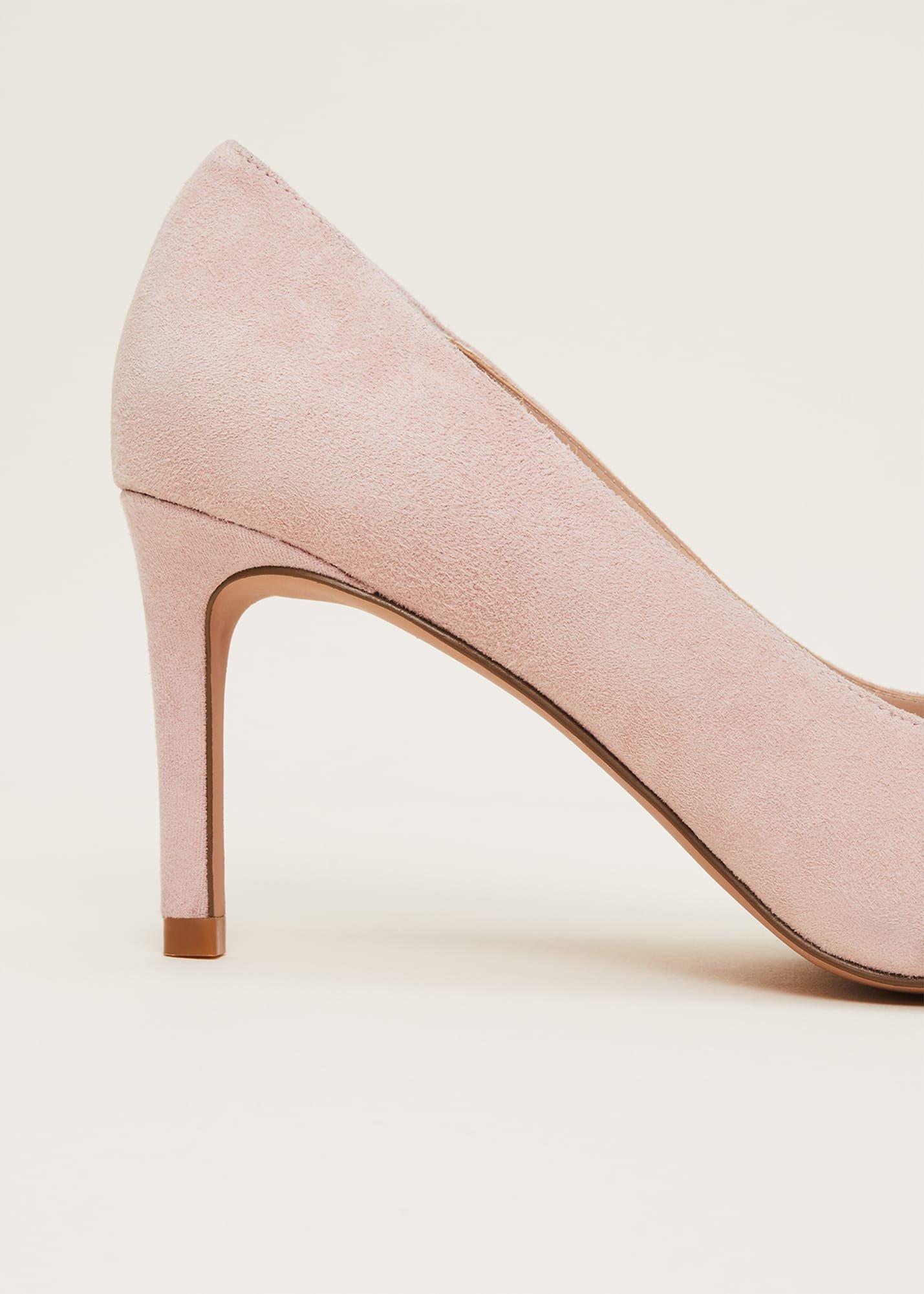 Embellished Court Shoe