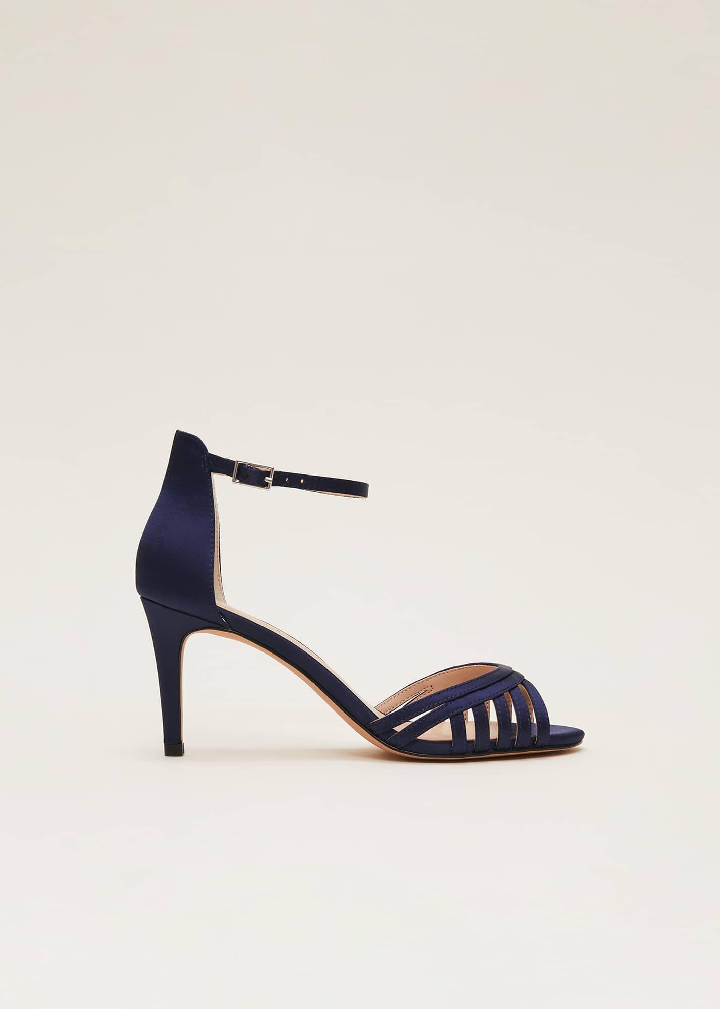 Sandalen aus Satin mit Riemchen und Absatz