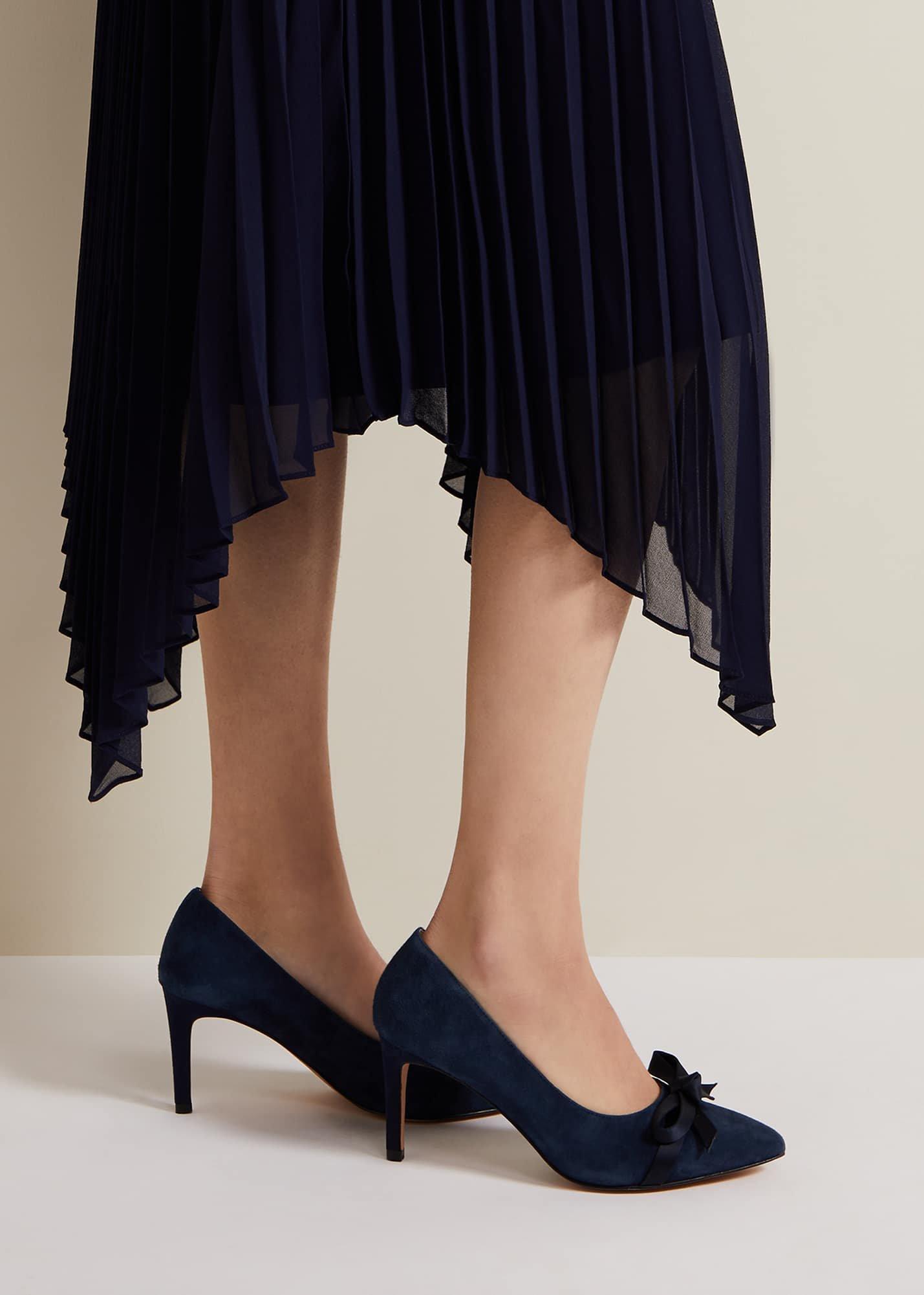 Suede Bow Front Court Shoe
