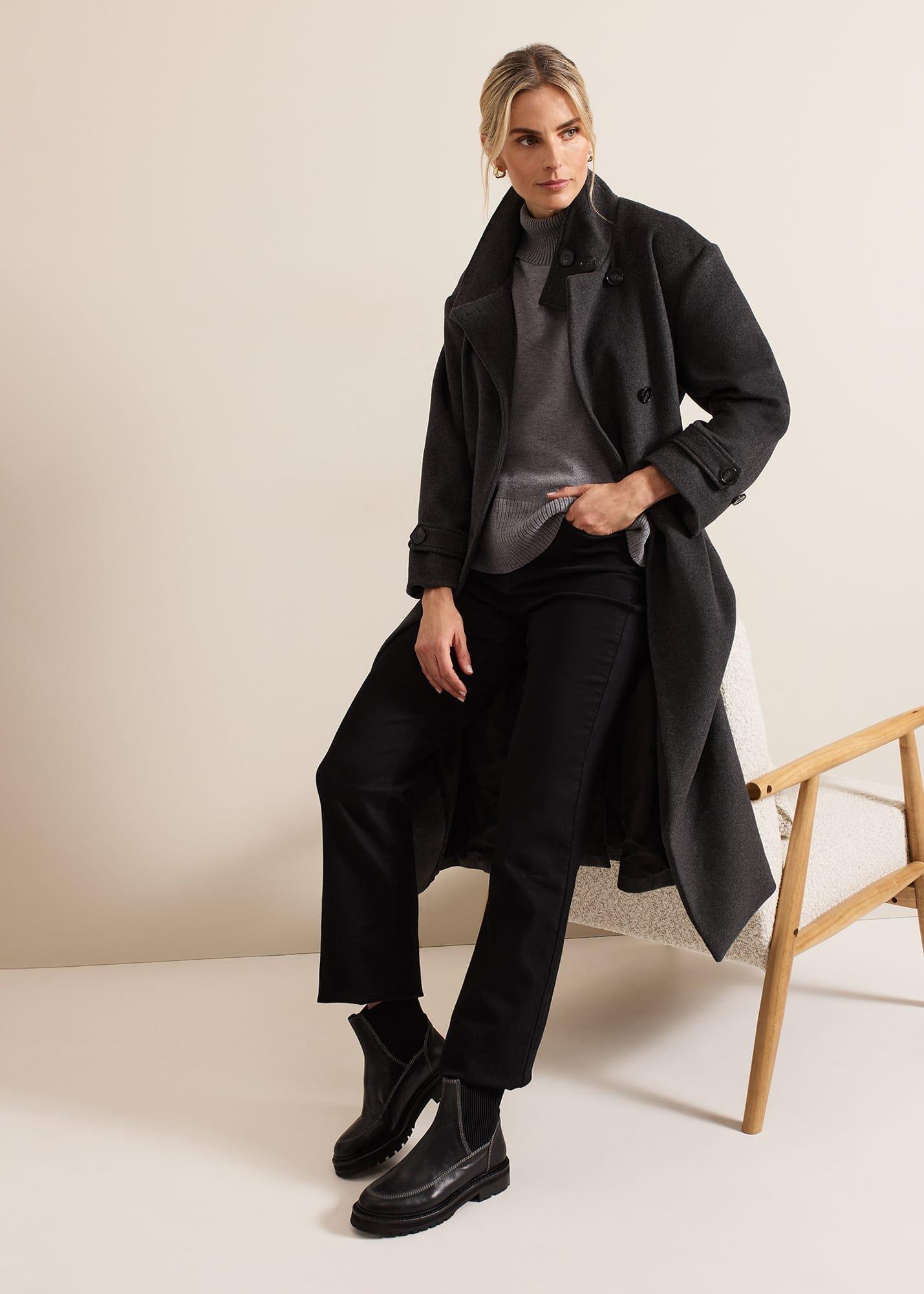 Black Feature Stitch Chunky Chelsea Boot