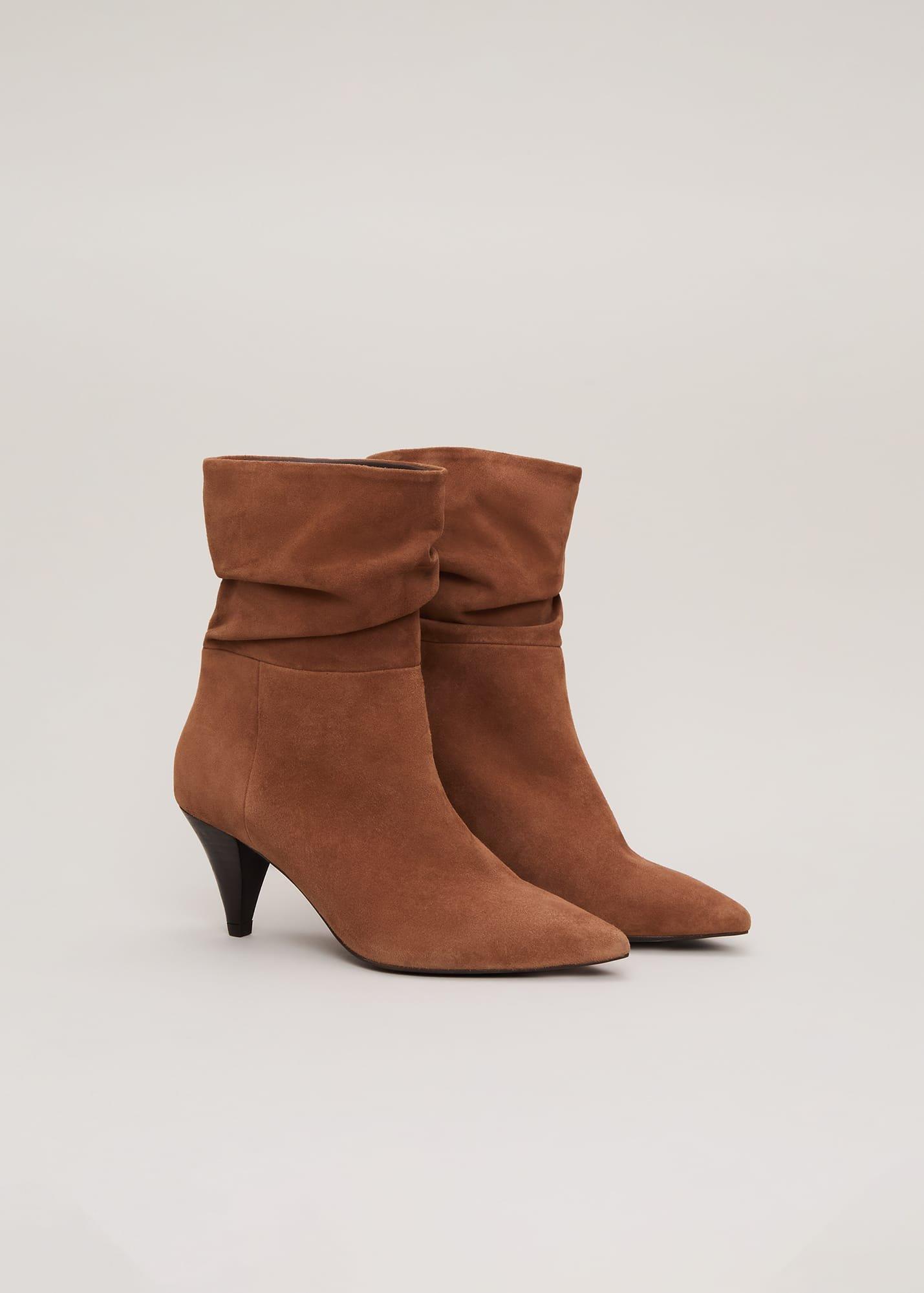 Westernstiefel in braunem Wildleder mit Keilabsatz