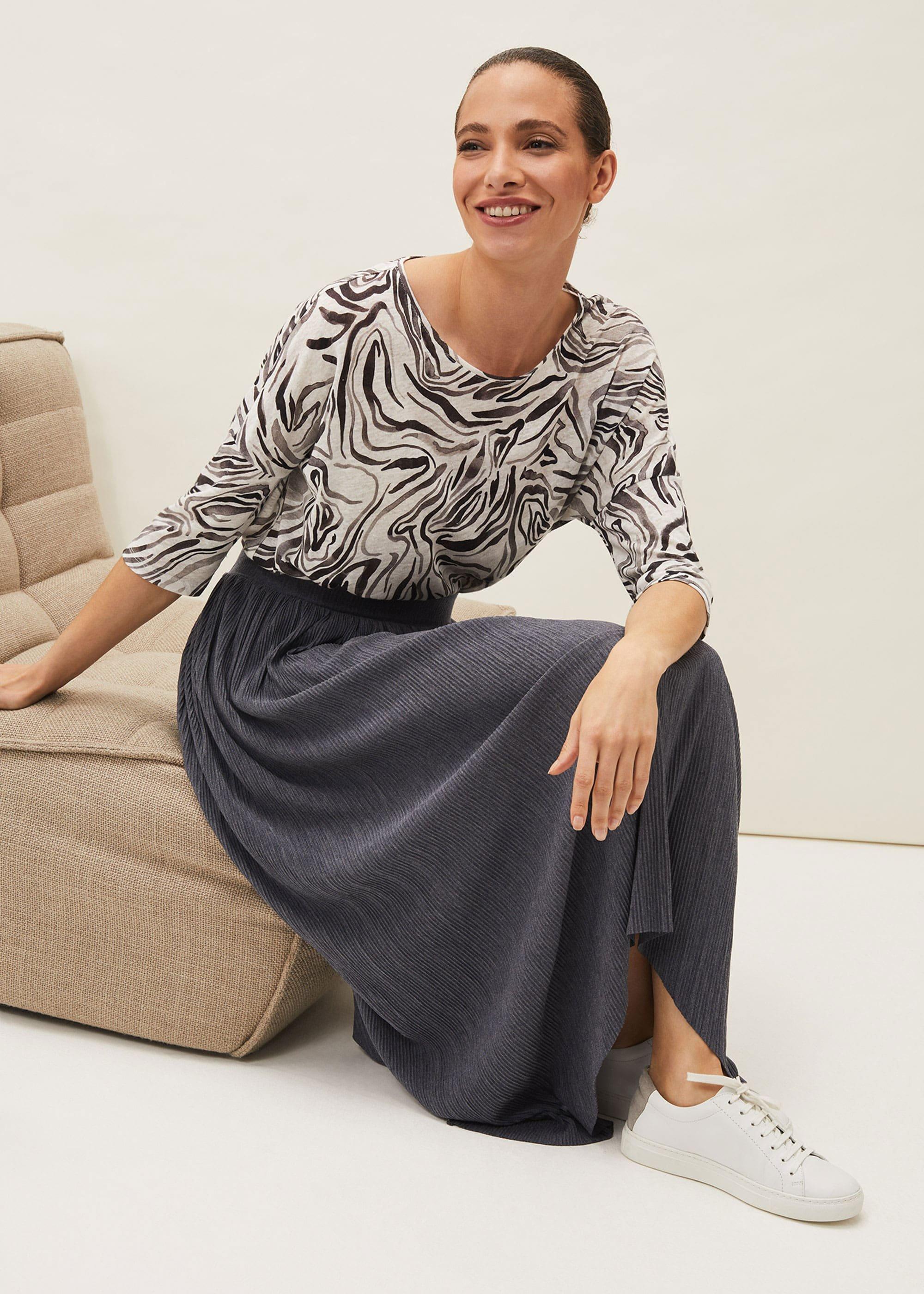Roselle Plisse Maxi Skirt