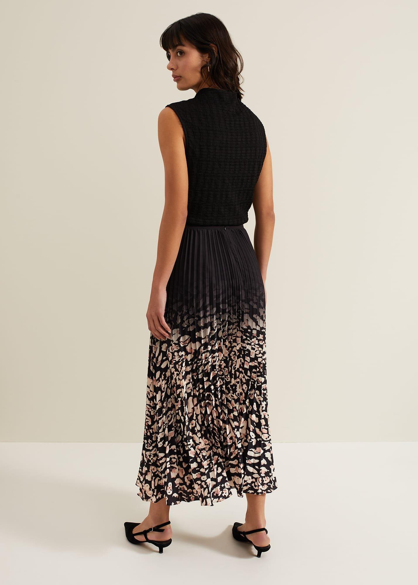 Elmina Abstract Print Pleated Skirt